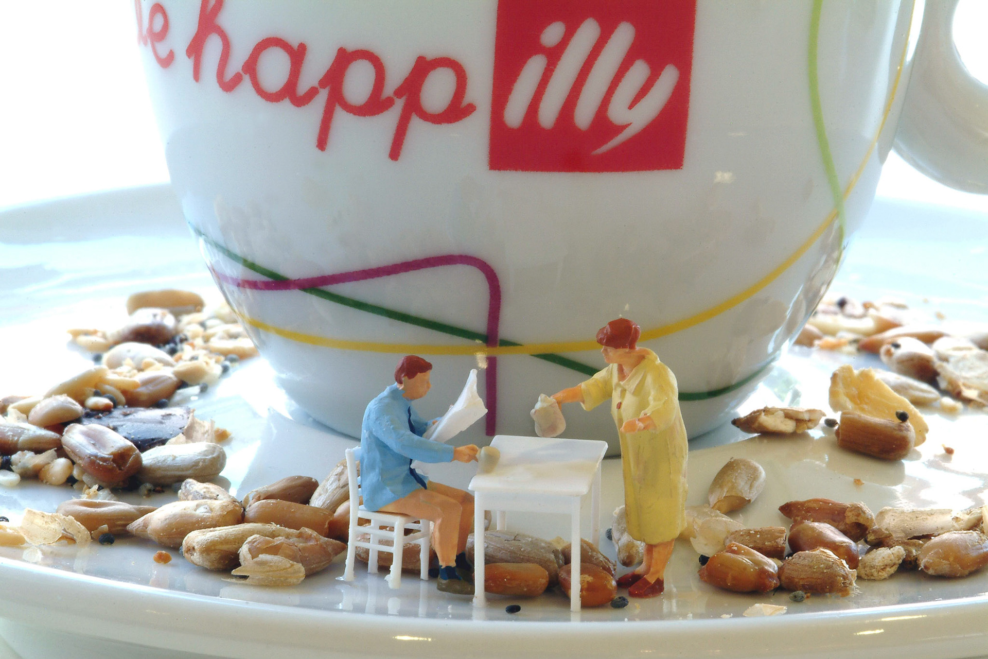 Kaffe trinken mit Illy