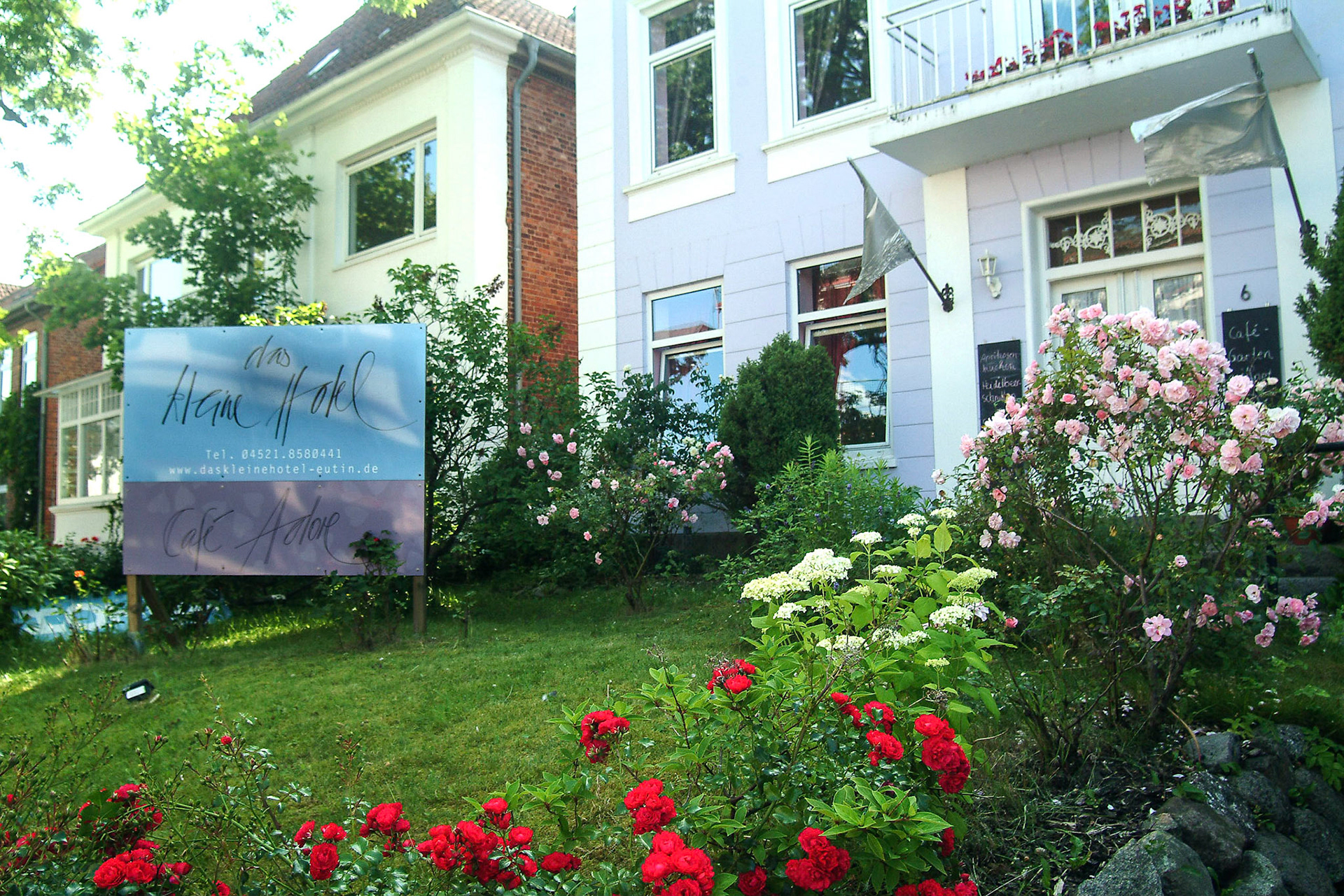Das Kleine Hotel
