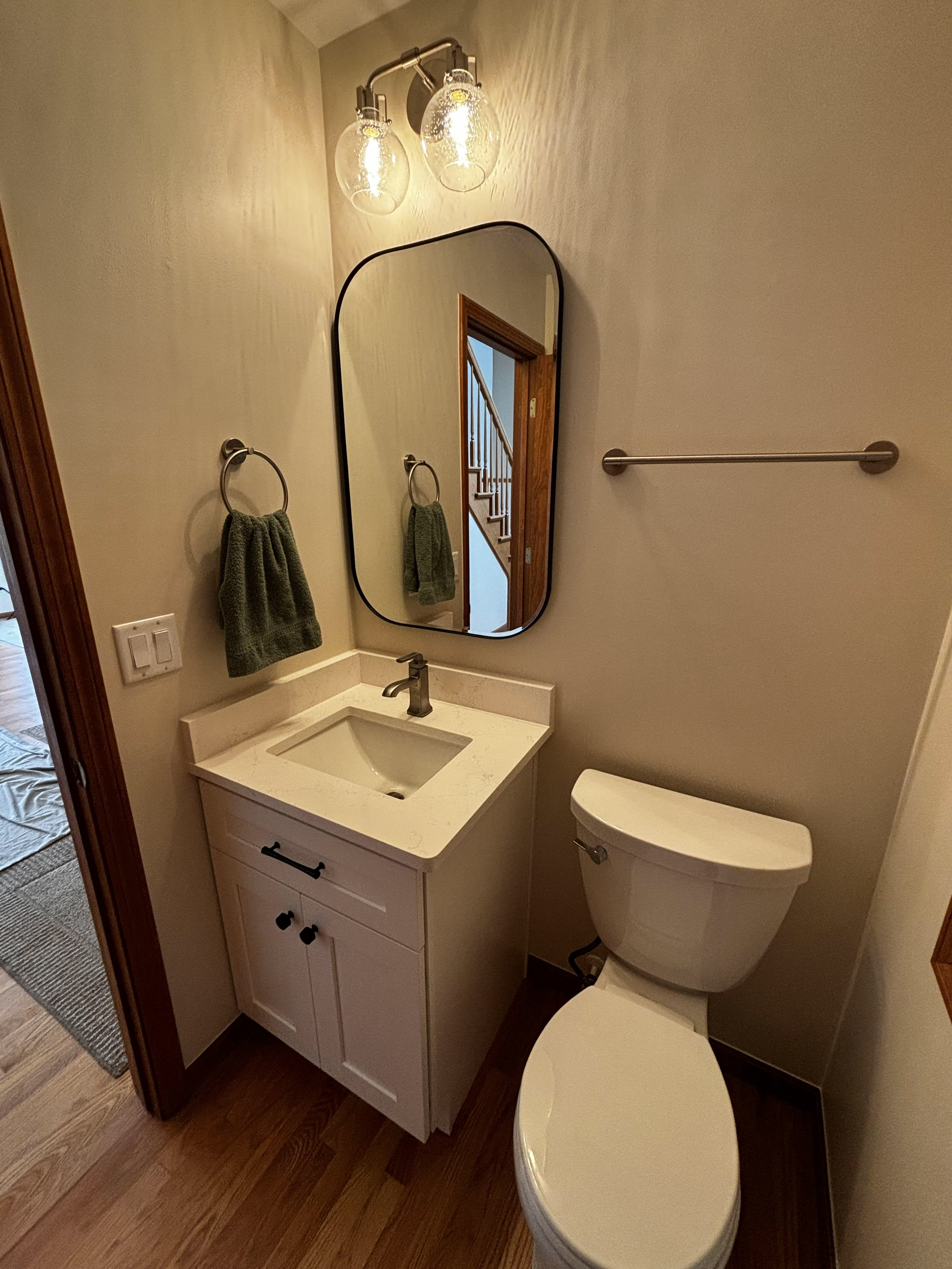 Geneva - Powder Rm