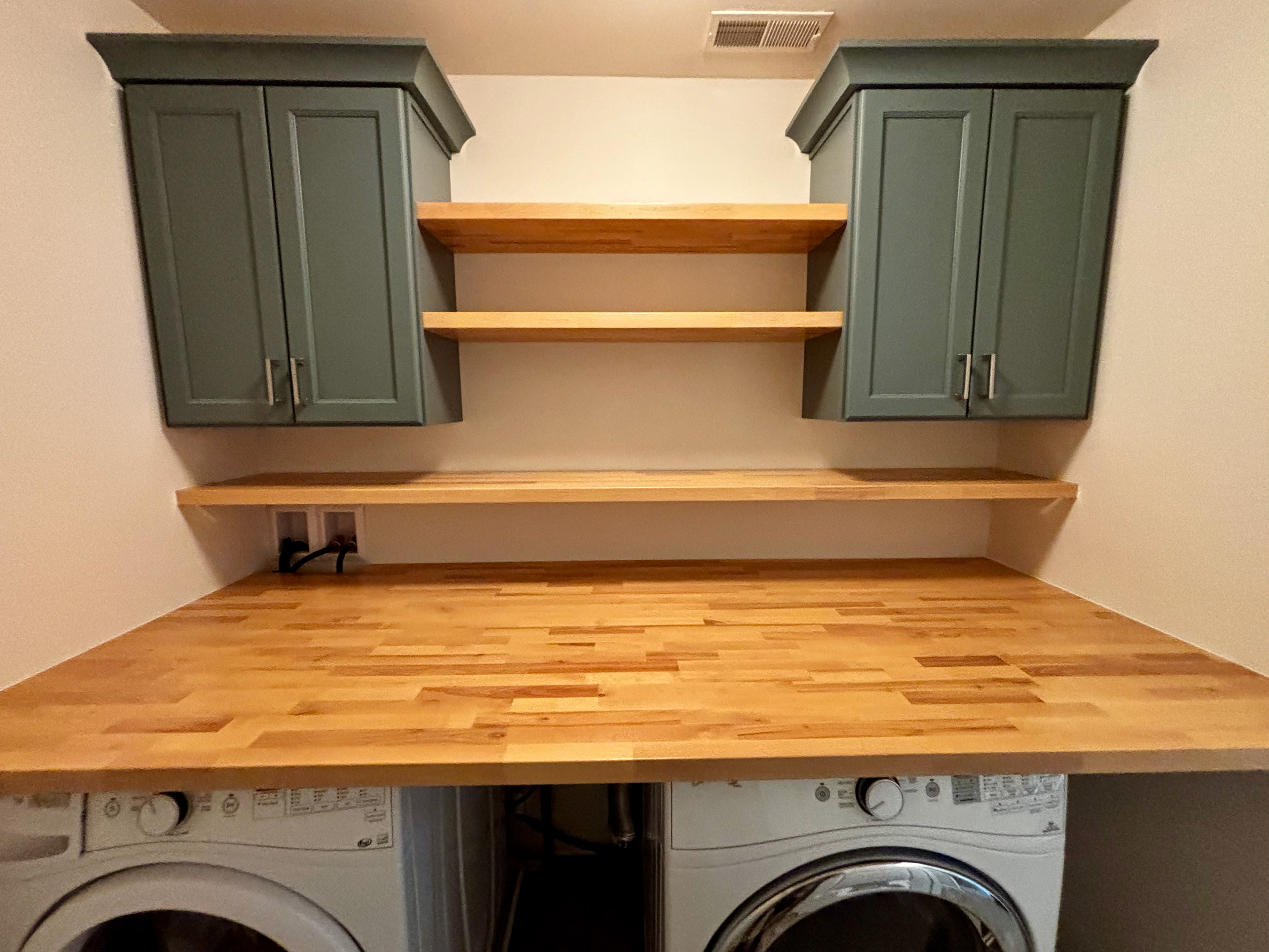 Geneva - Laundry Countertop, Cabinets & Shelves
