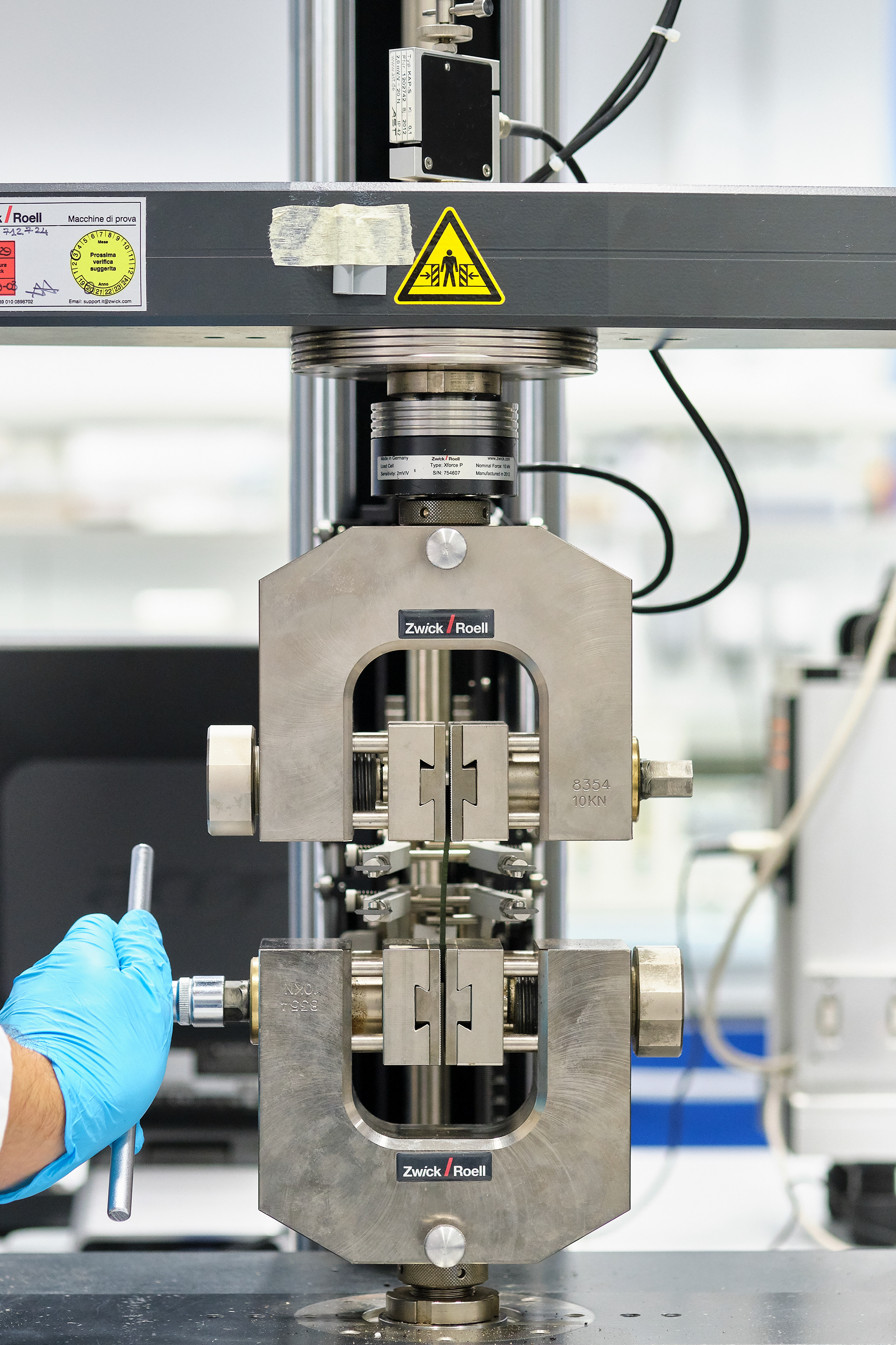 MATERIALS ENGINEERING AND NANOTECHNOLOGY - "HANDS OF SCIENCE"