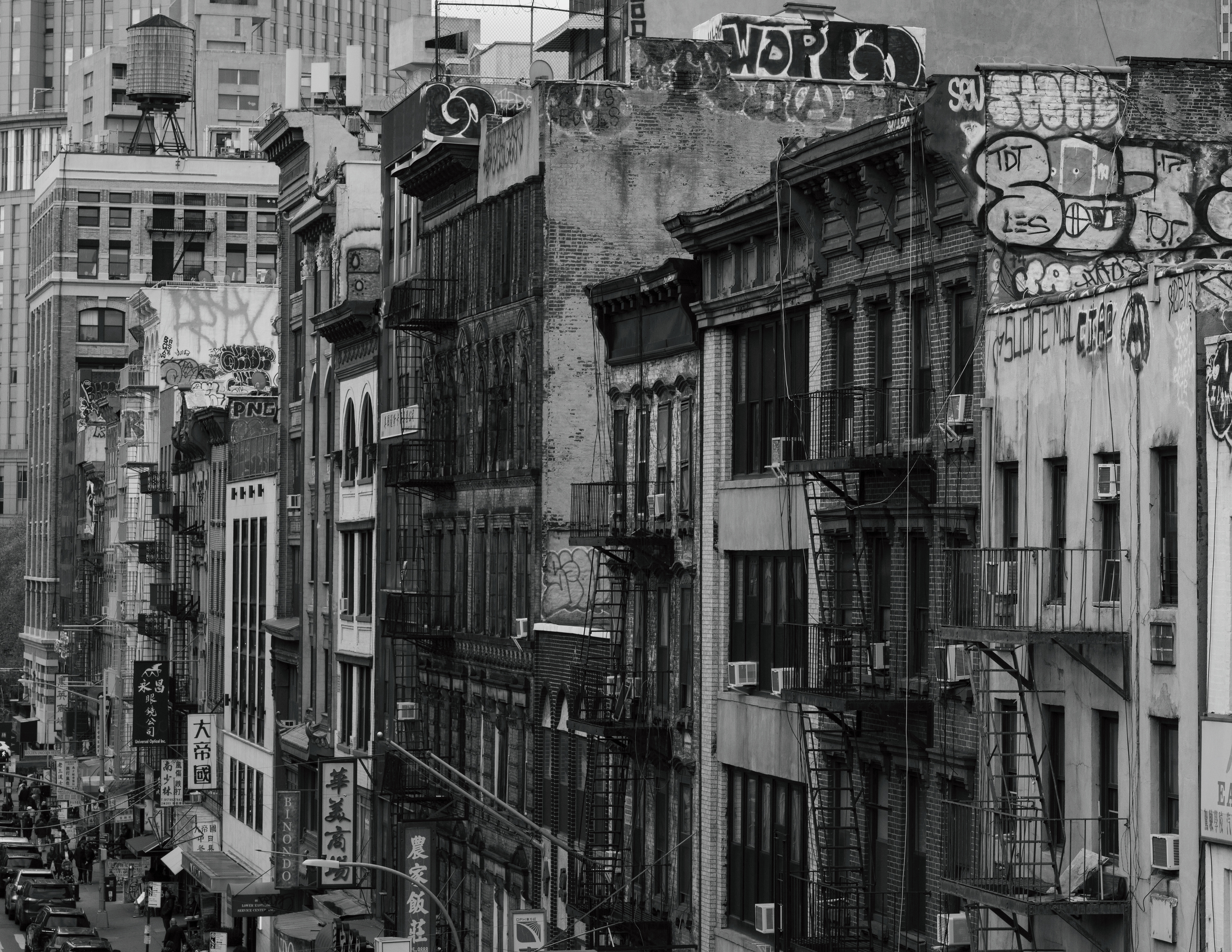 Scenes of Chinatown #2