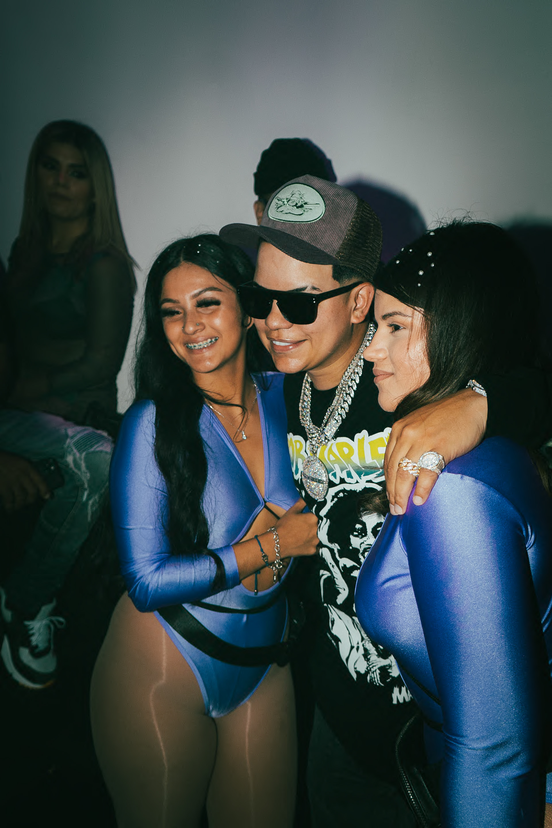 @JALVAREZ & FANS