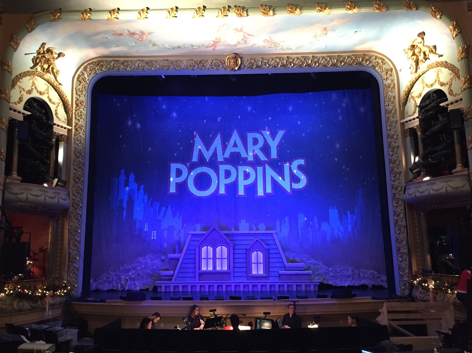 The Music Hall - Mary Poppins