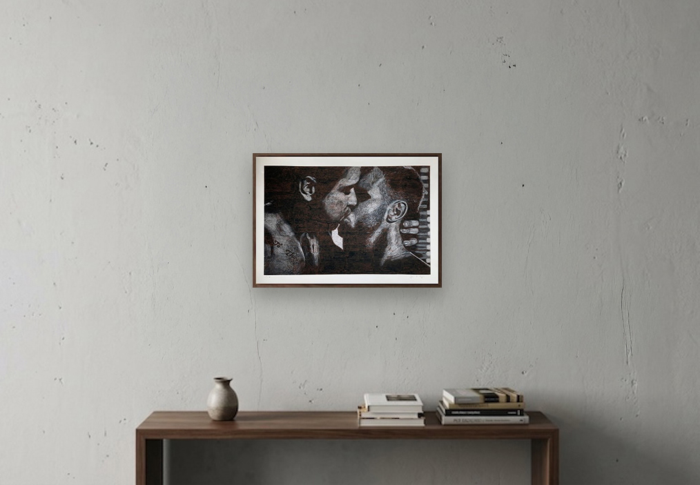 In-situ framed display