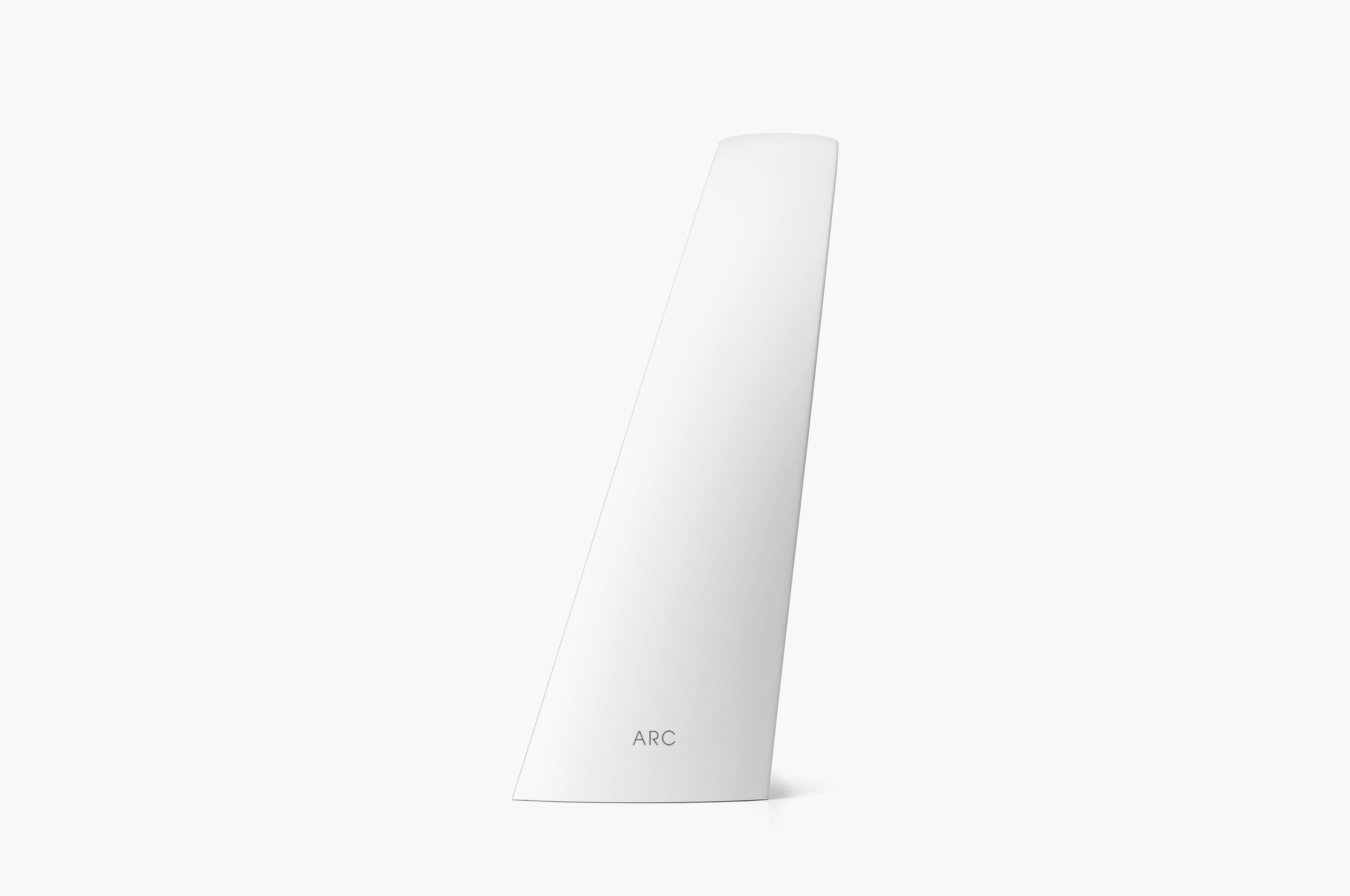 ARC, the electric faucet designed by designer Kim Seungwoo of Industrial design studio VLND.