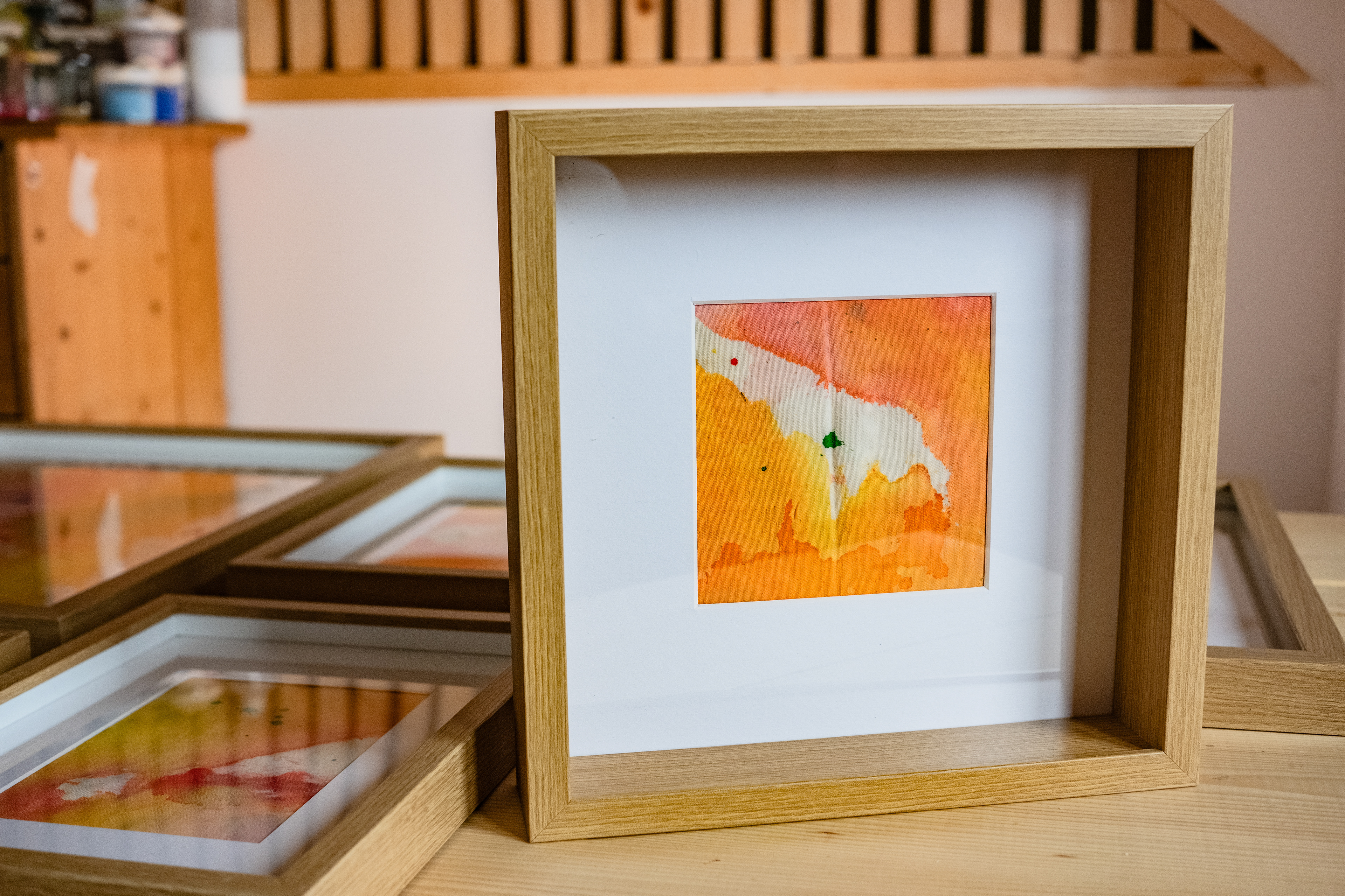 In de tussenruimte | ..x.. cm | acryl | incl lijst