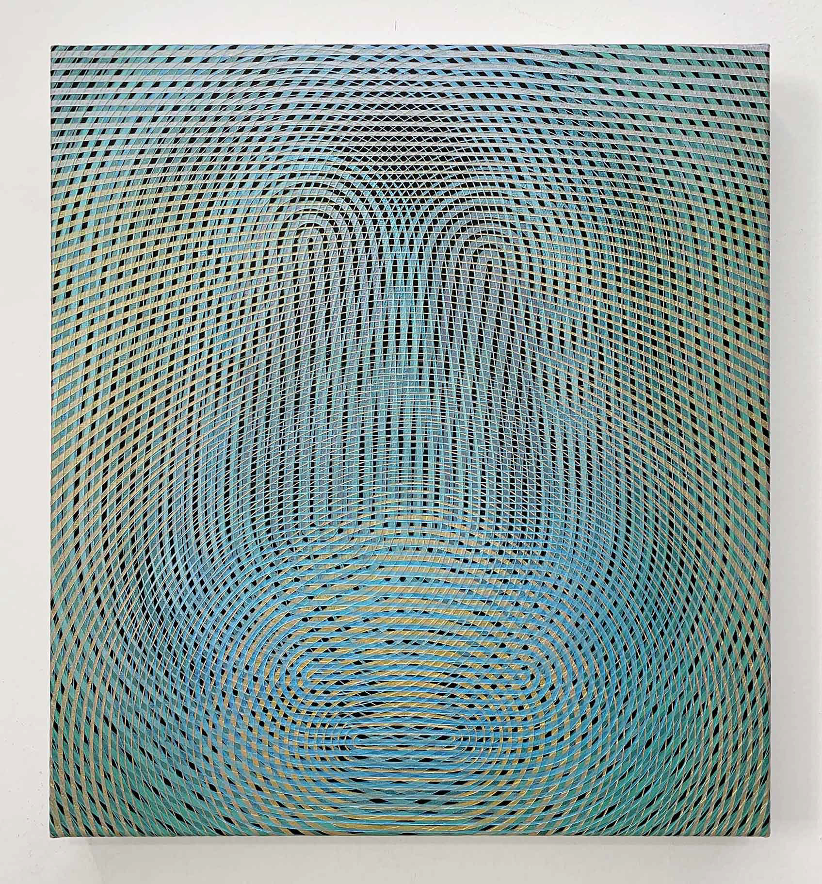 dissymétrique 5 - acryliques iridescentes sur toile - 41 x 37 cm - 2024