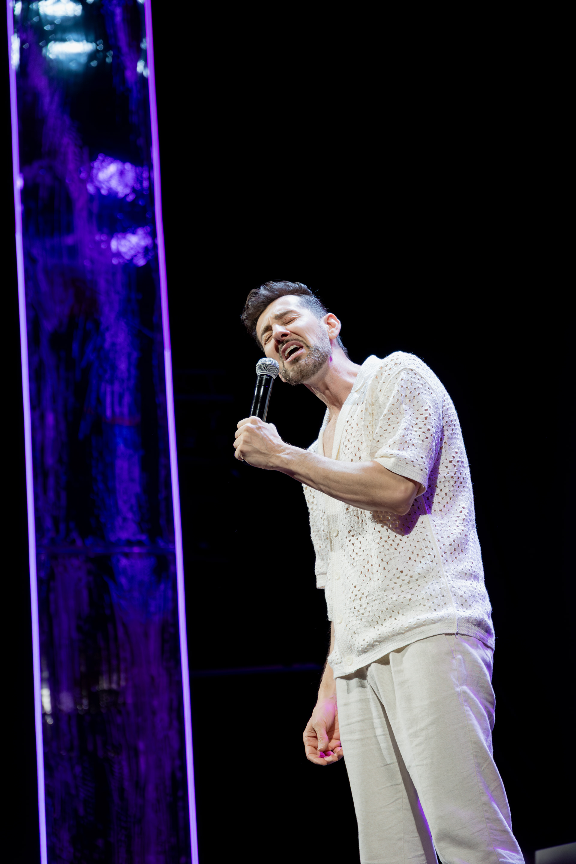 Comediante Max Amini en el Teatro Capitol de Madrid - Fotografía de artes escénicas por Tornasol Estudio