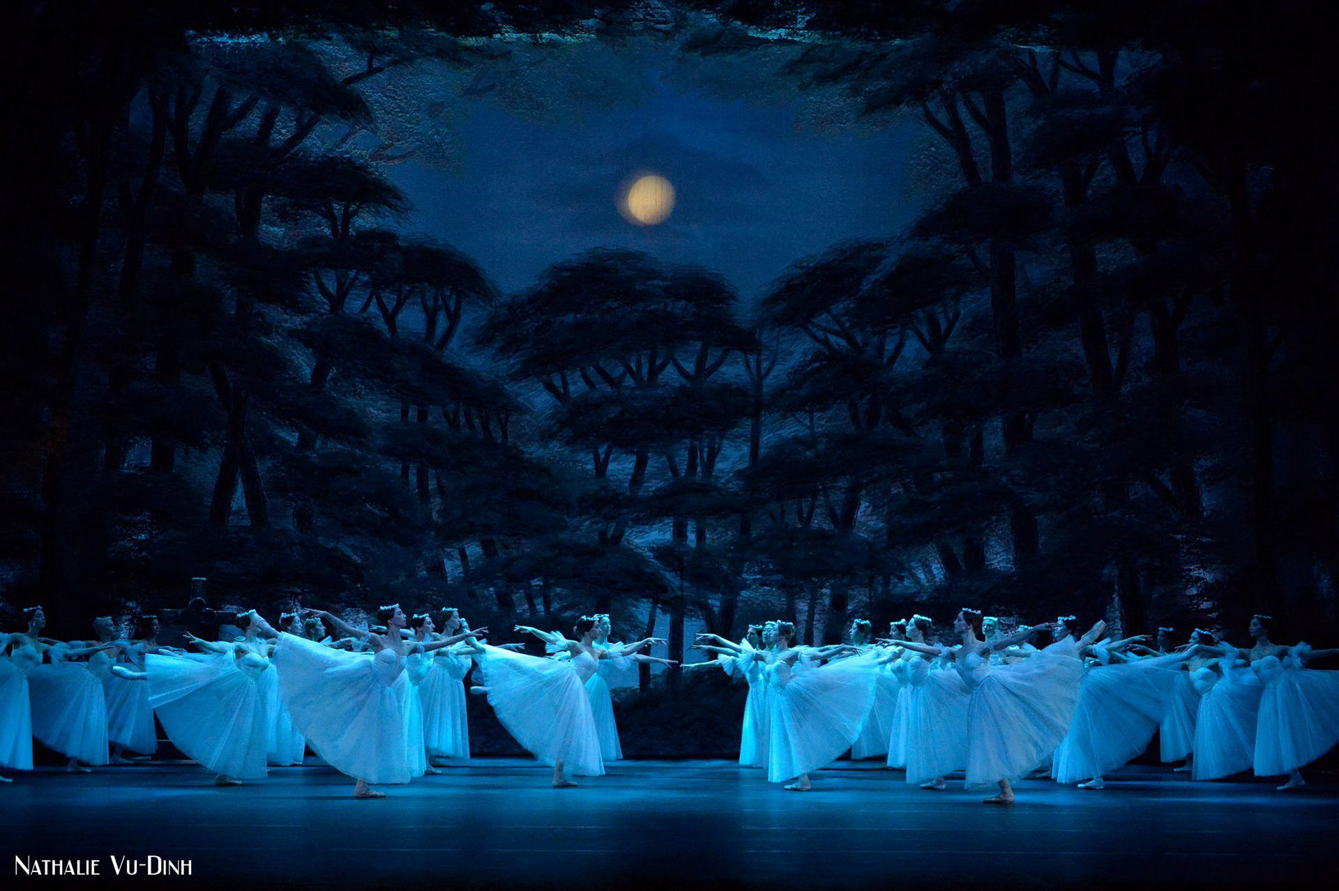 GISELLE, Ballet Stanislavski - Laurent Hilaire