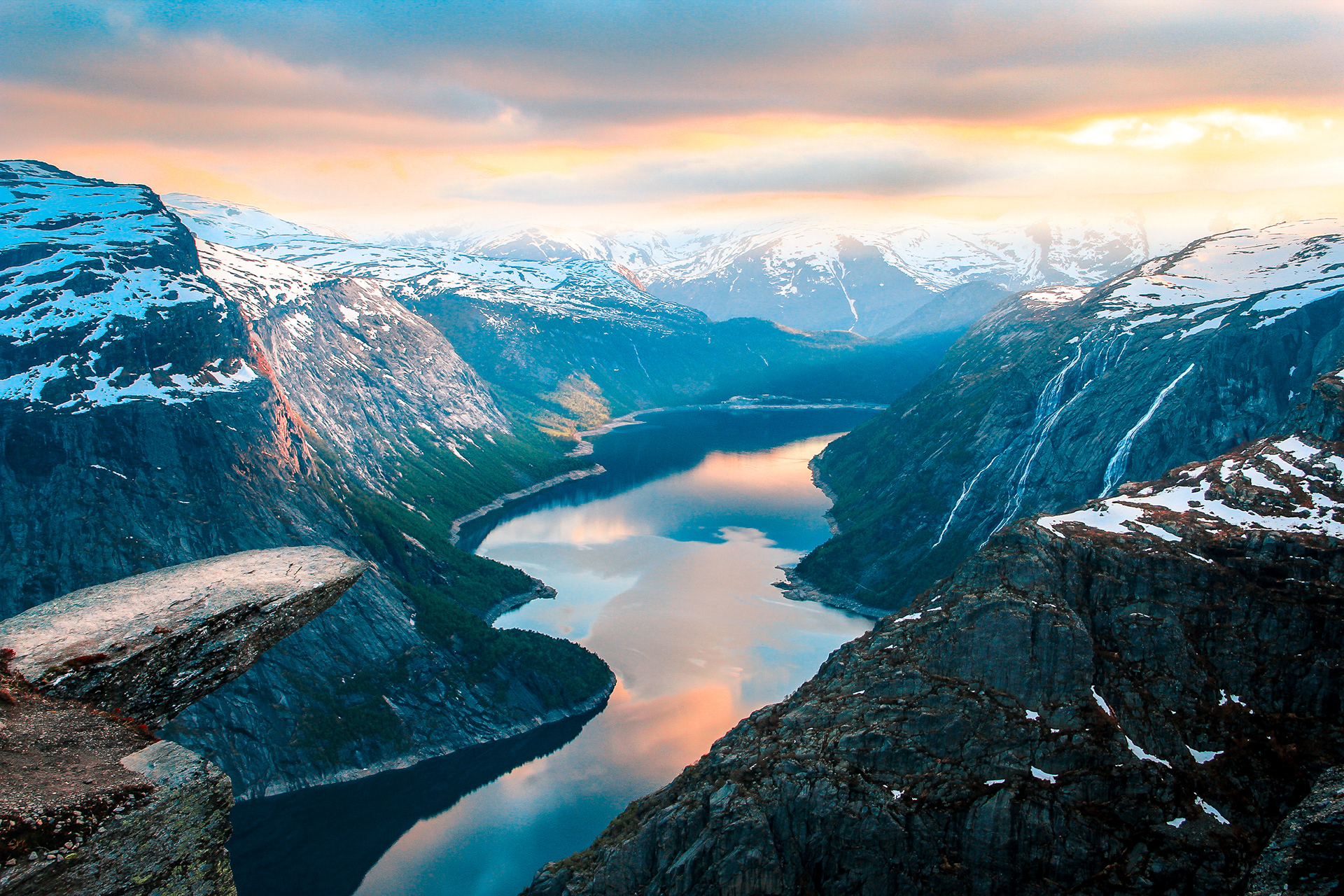 Trolltunga