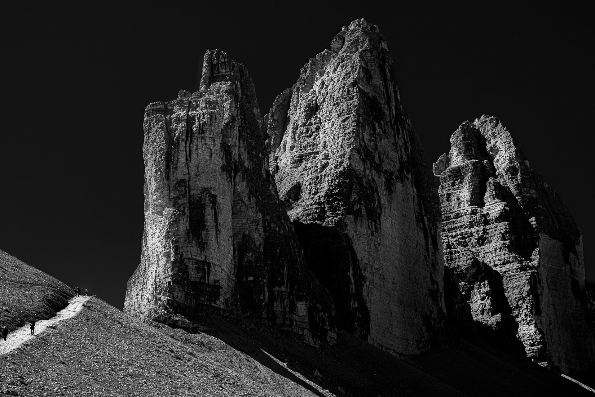 Italy,  Dolomites: Three Peaks of Lavaredo