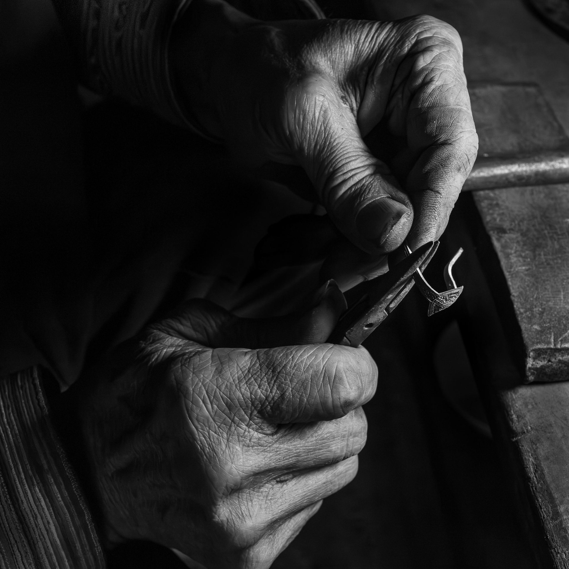 Vietnam, Northern region. Silversmith