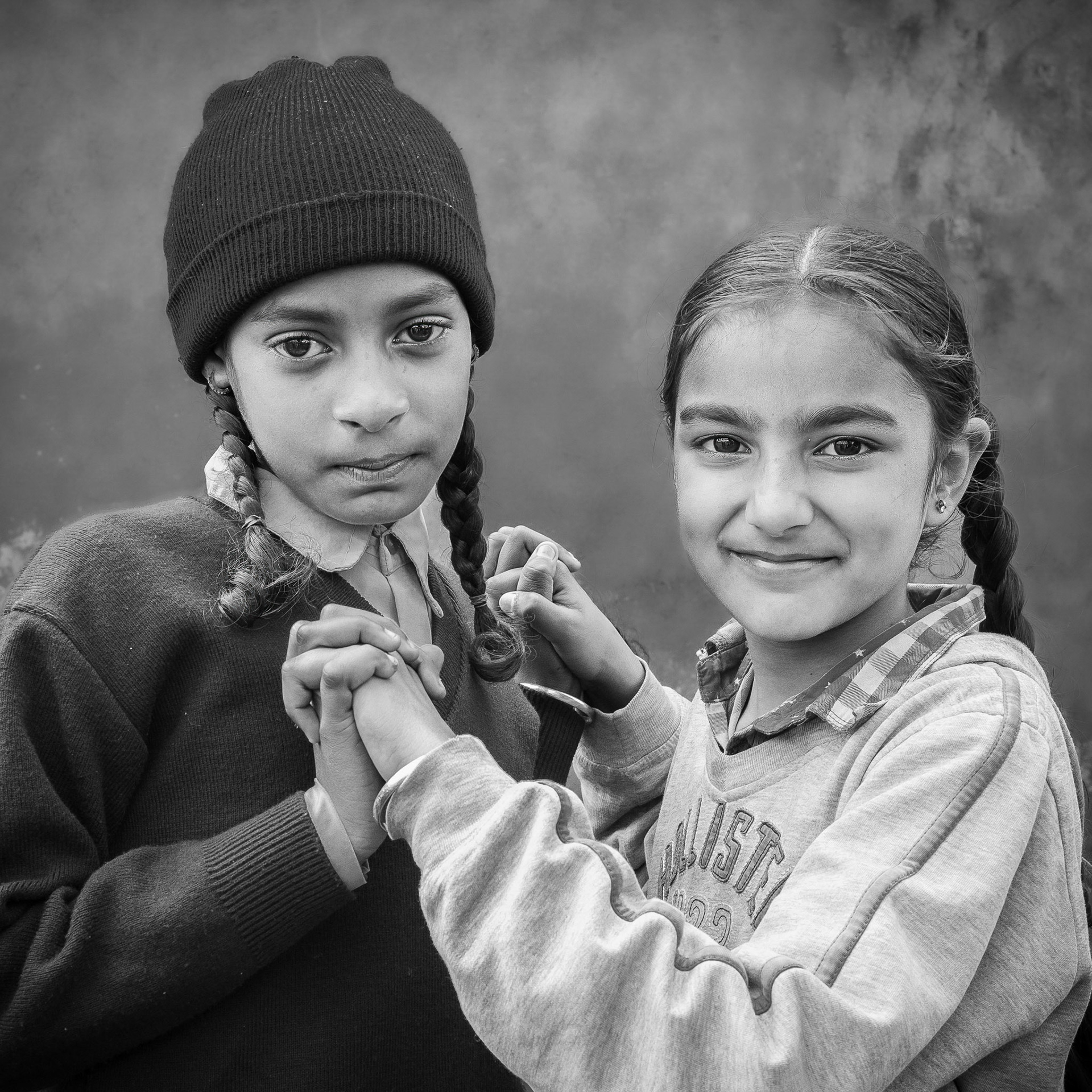 India / Punjab / Mehlanwala Village: Hold Tight