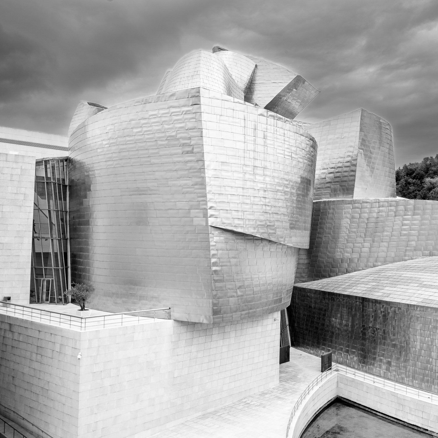 Spain, Bilbao: Guggenheim Museum