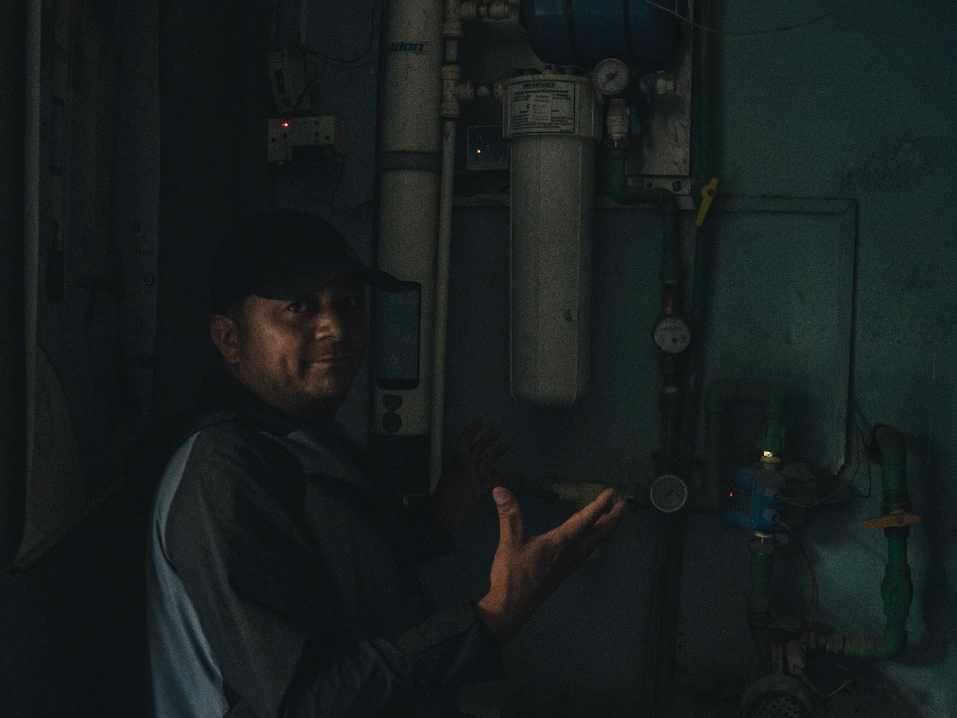 Most buildings rely on decades-old water pumps that are unpredictable and inefficient.