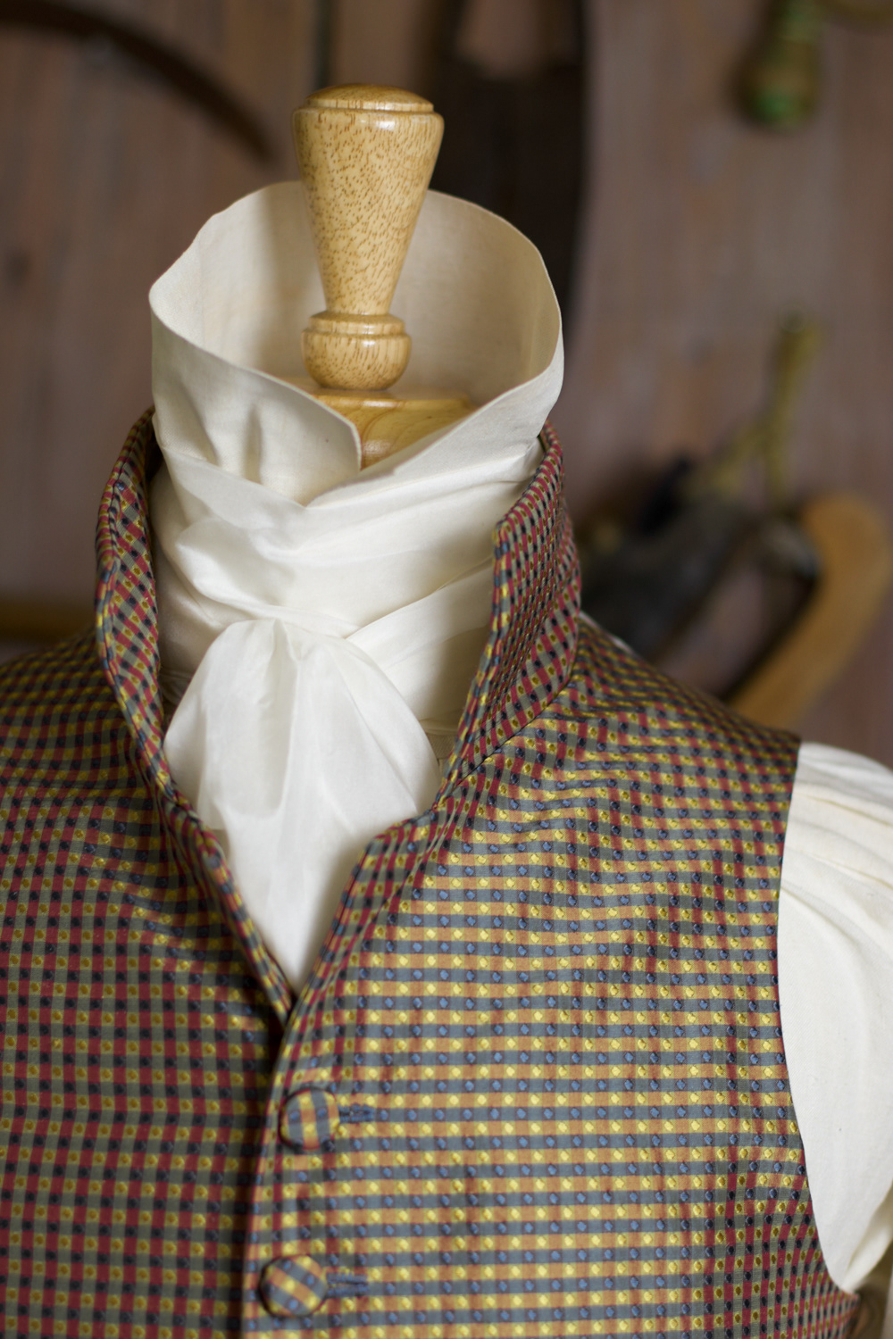 Regency waistcoat in silk and linen.
