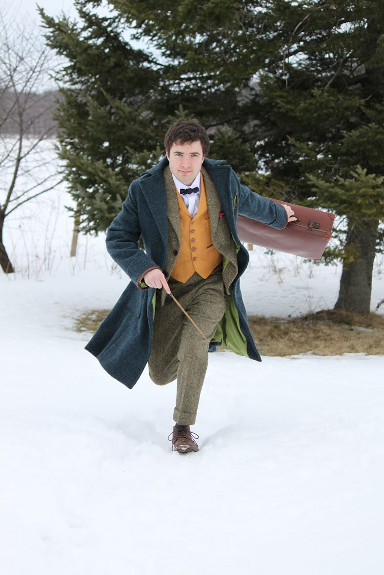 Cosplay reproduction coat and suit in 100% wool with a linen waistcoat.