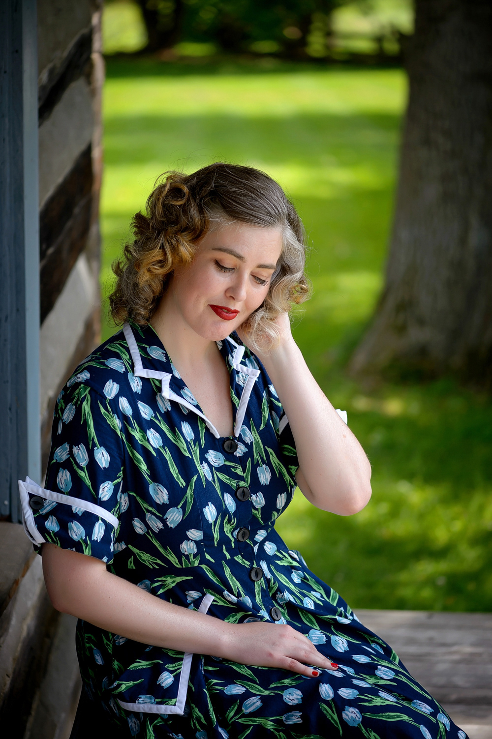 1950s House Dress: Extra interest is given to this cotton dress with added white trim on the pockets, collar & cuffs.