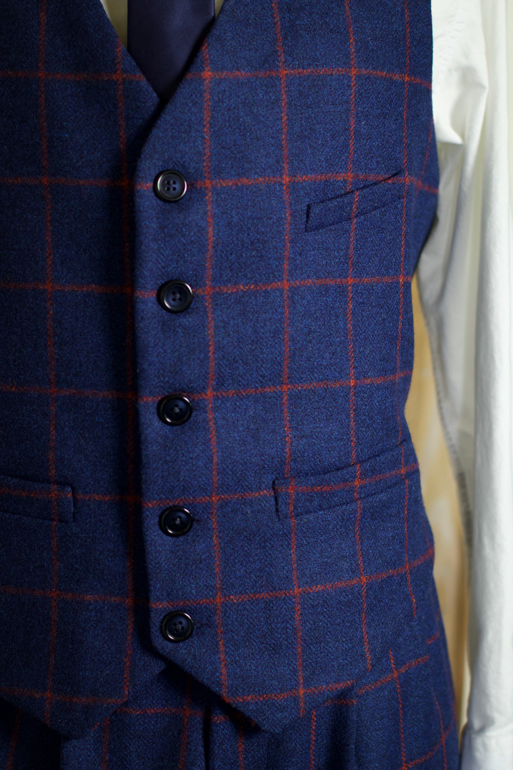 Tailored 1930s/40s waistcoat in 100% wool. Care was taken to pattern match windowpane design in pocket and centre front details..