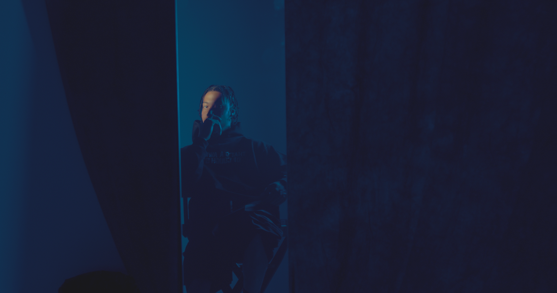 CINEMA STILL OF MUSIC VISUAL FOR APOLLO90SEVEN