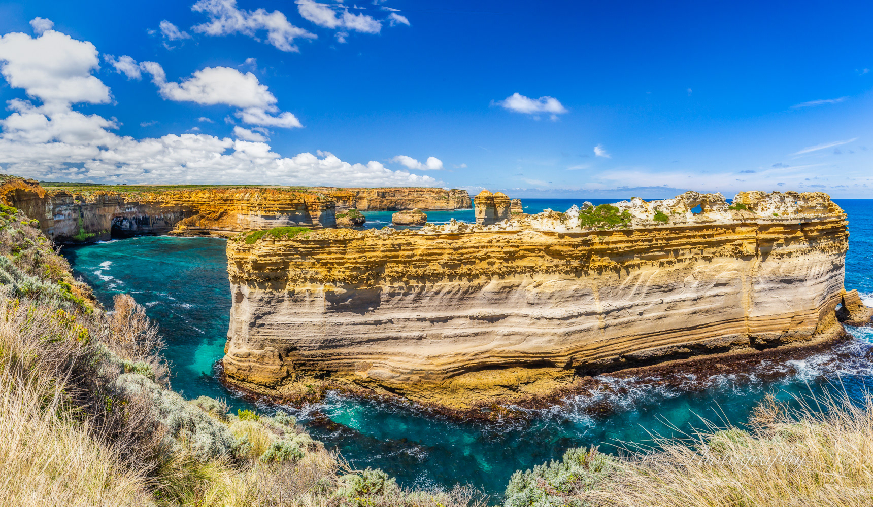 Great Ocean Road. The Razor.