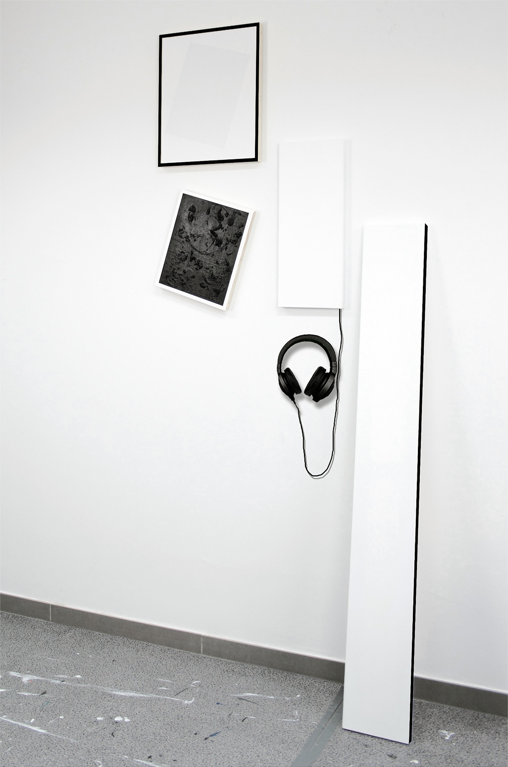 View of the exhibition La Ligne f(x)=ax+b, Balzer Projects, Basel, Switzerland, 2015