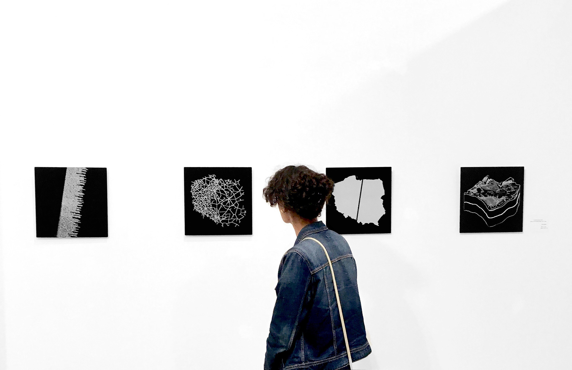 View of the Cardinal Planes exhibition, Korean Cultural Center of New York, 2018