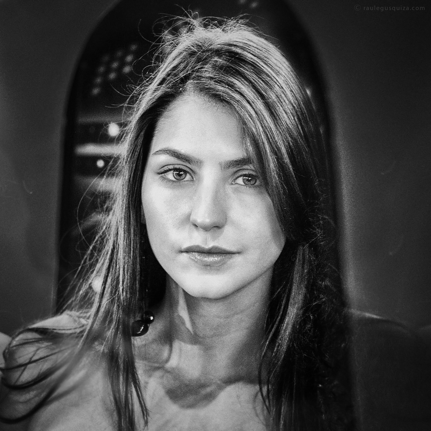 © raulegusquiza.com
