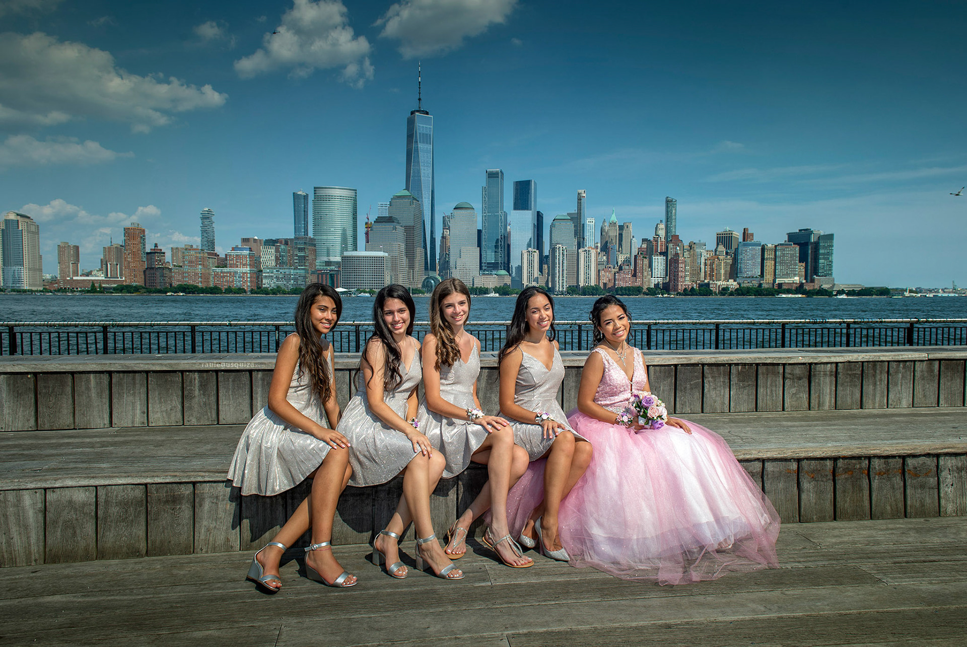 © raulegusquiza.com