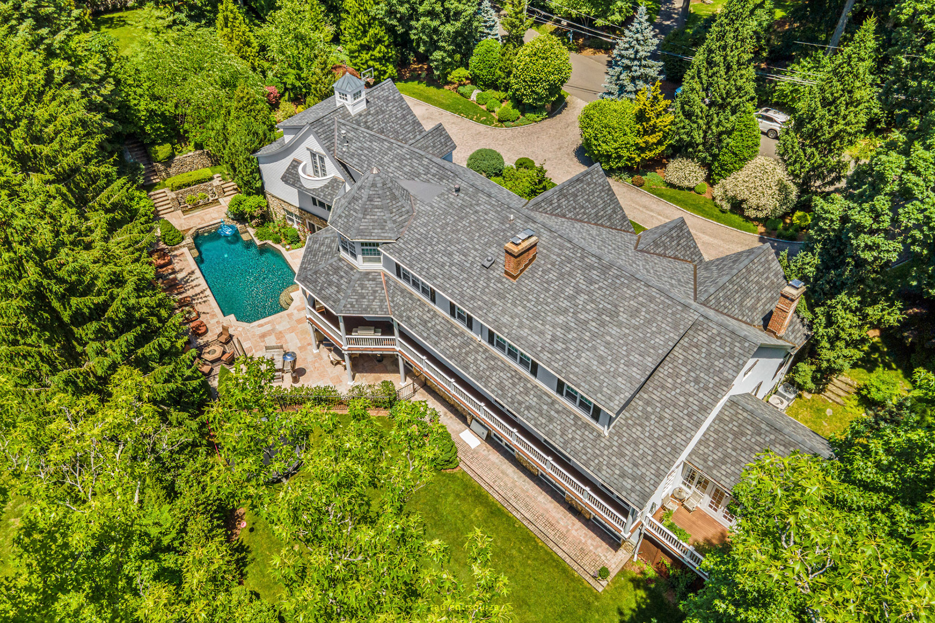 © raulegusquiza.com