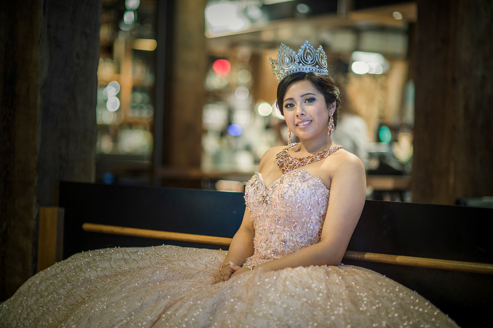 © raulegusquiza.com