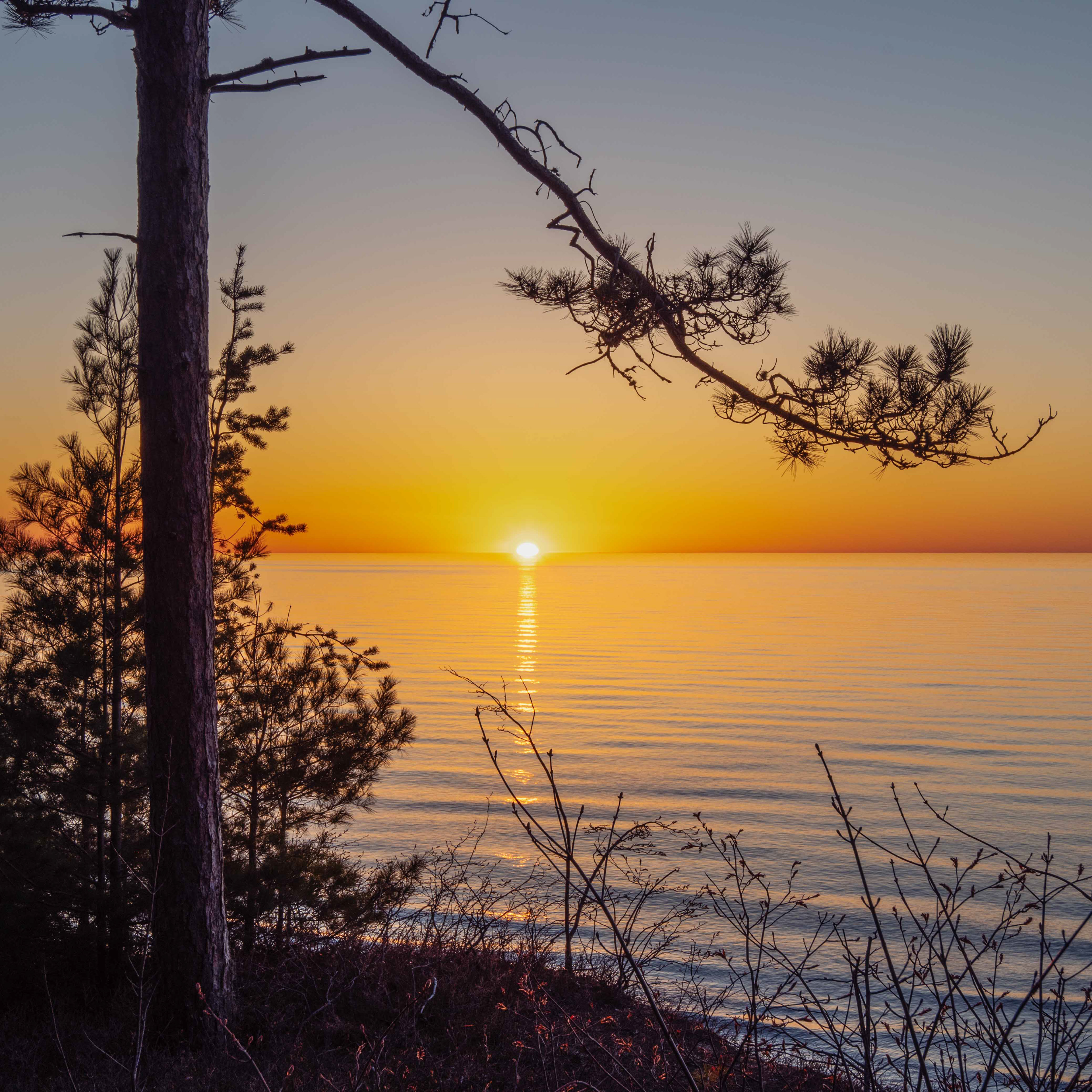 Sunset over Twelve Mile Beach 