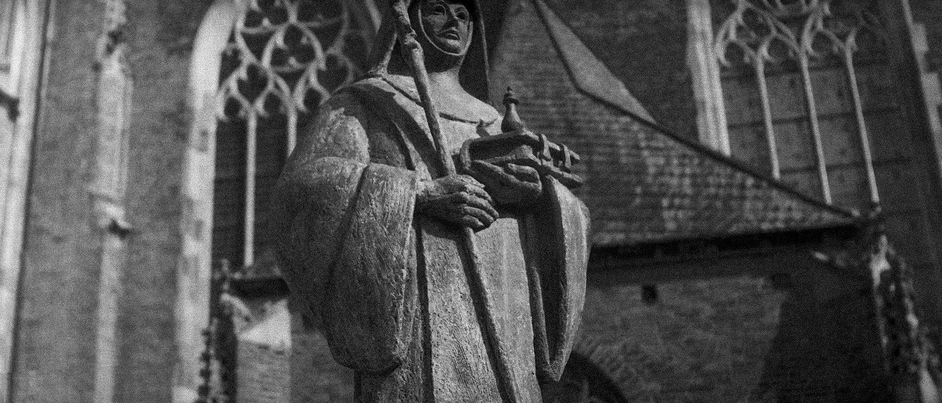 St Walburgis Zutphen (35mm film in 120 camera)