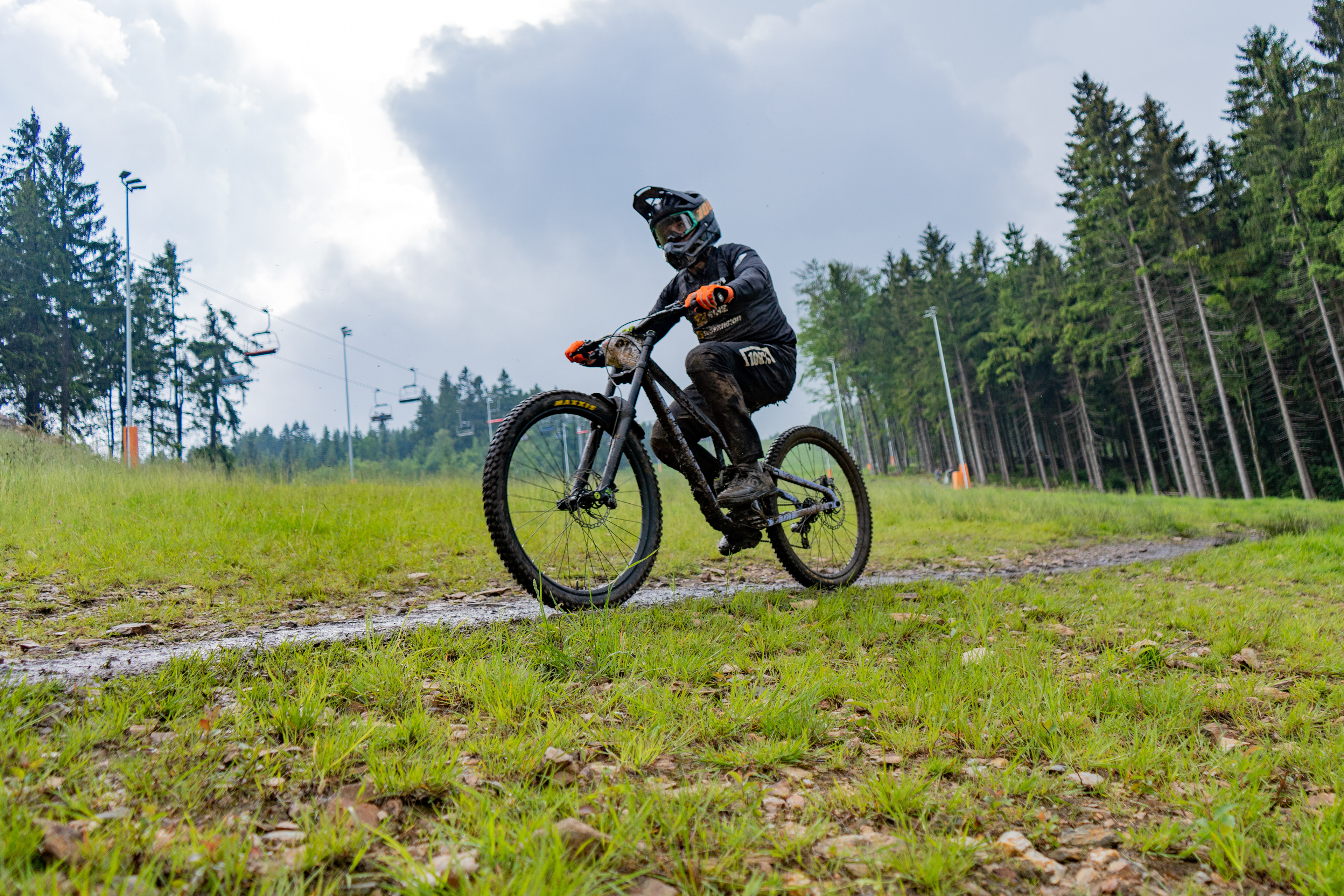 MČR ve sjezdu 2024 - Ještěd | Top on Trail