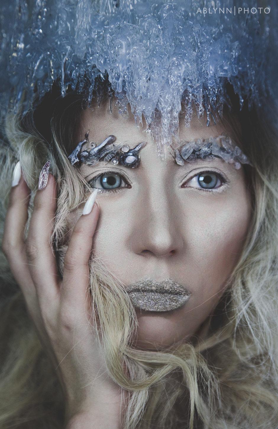 10TEN Magazine - Model: Sydney Jacobson - Hair and Makeup Artist: Kristine Marie - Stylist: Emma Evelyn