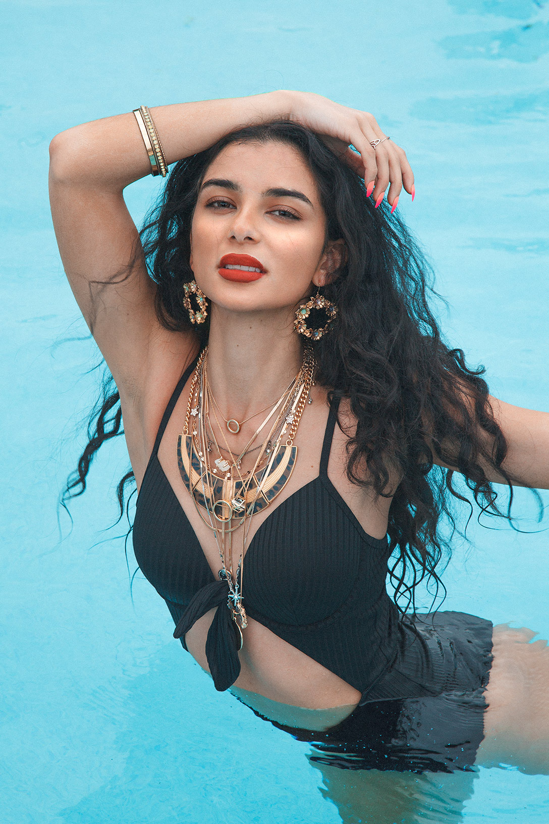 Elléments Magazine - Sadiqa Mokbel