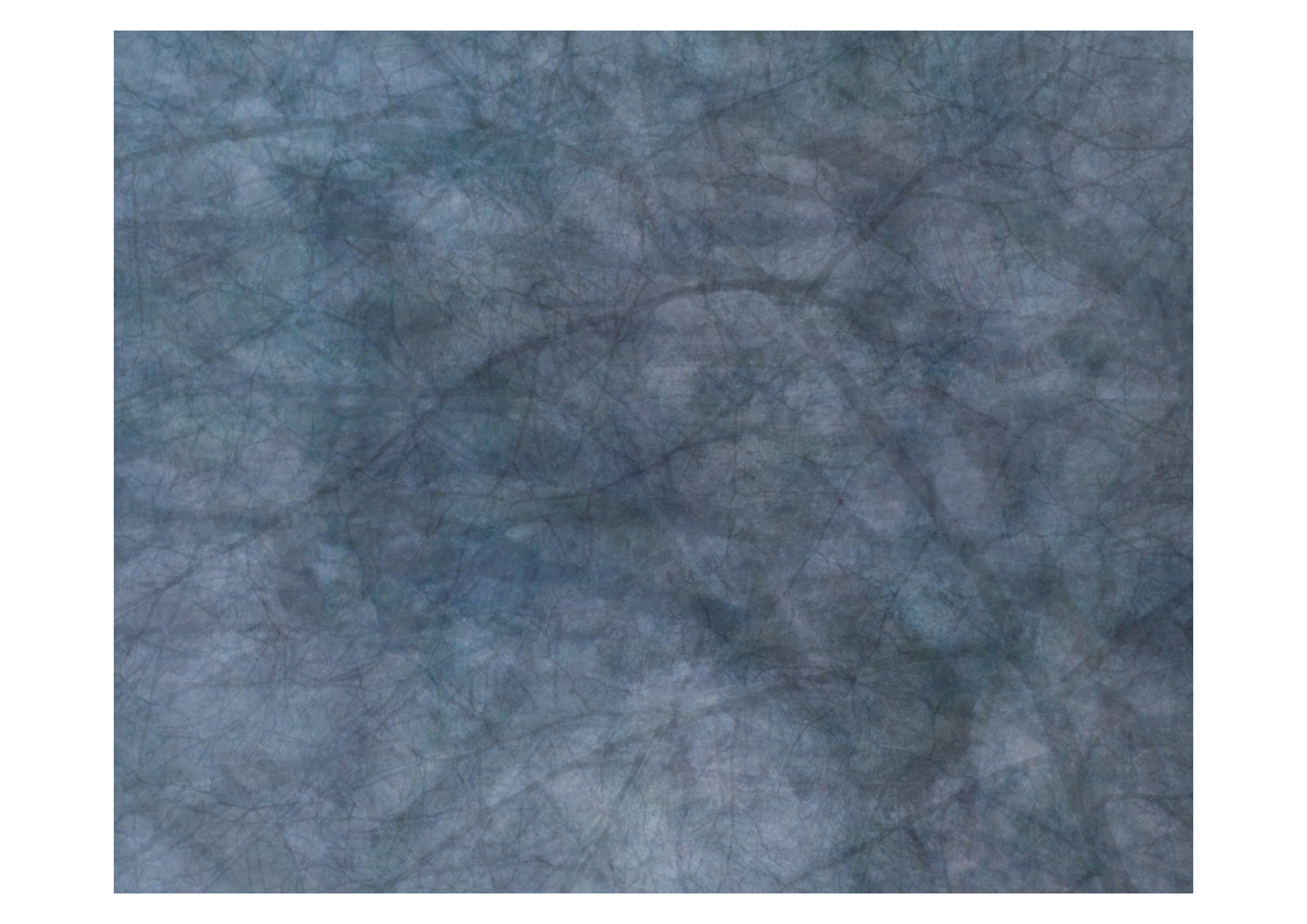 all images overlapping with 9% of opacity