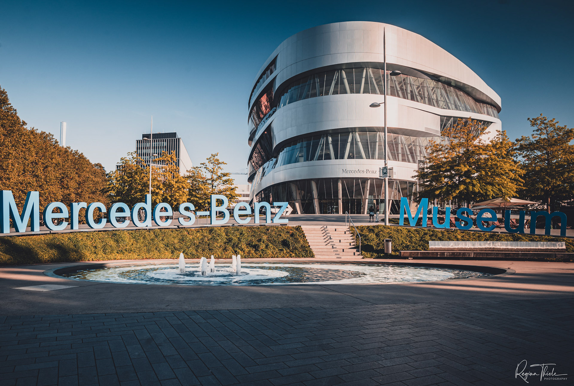 Mercedes-Benz-Museum Stuttgart / Deutschland