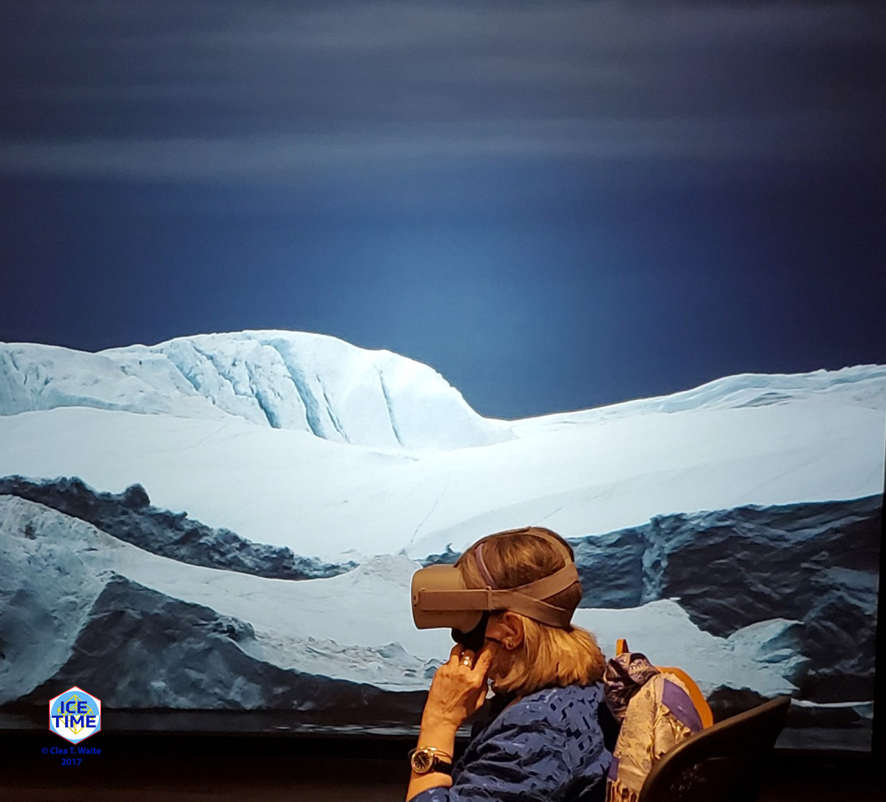 Ice-Time 360 - viewer with headset