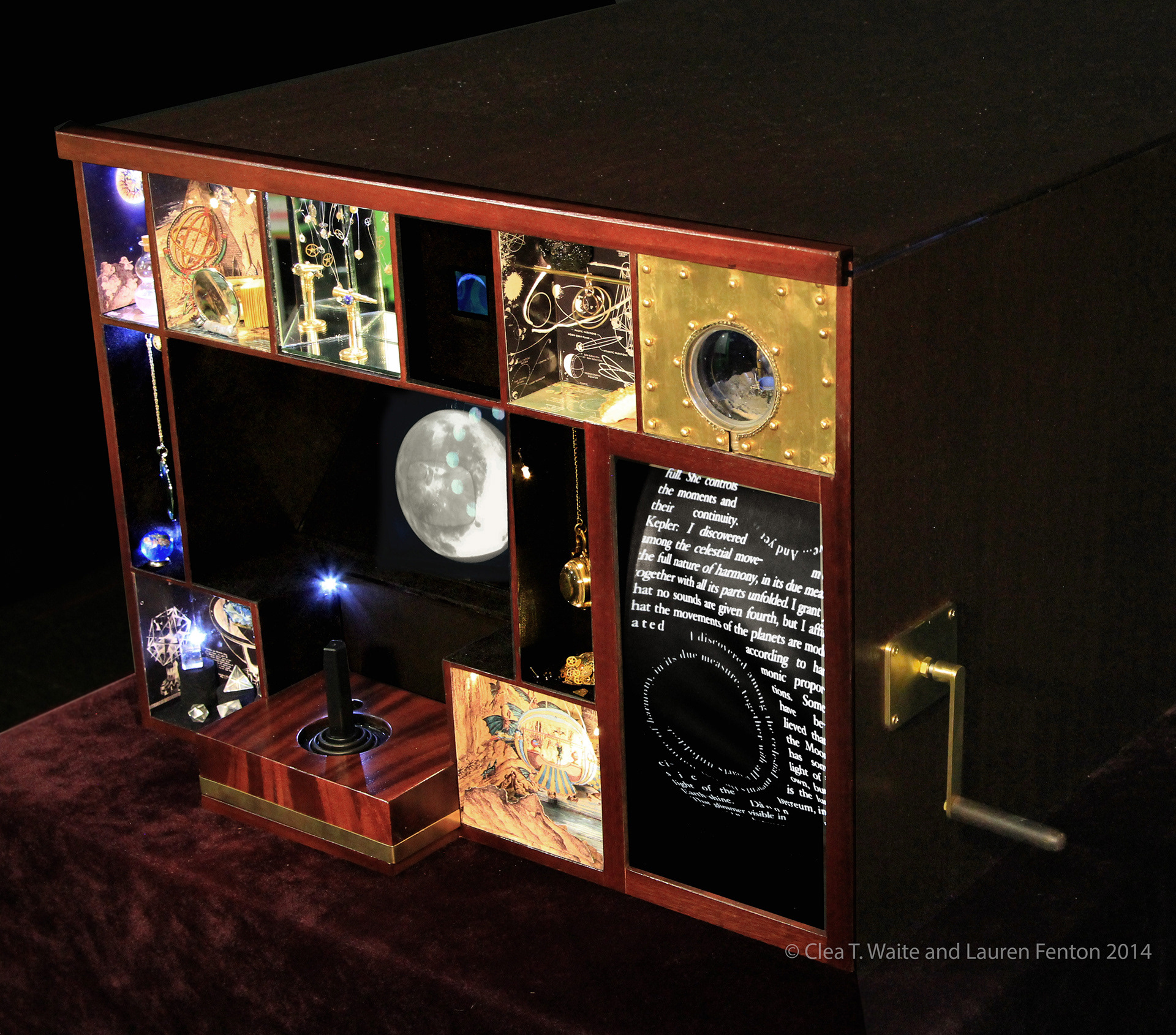 MetaBook: The Book of Luna