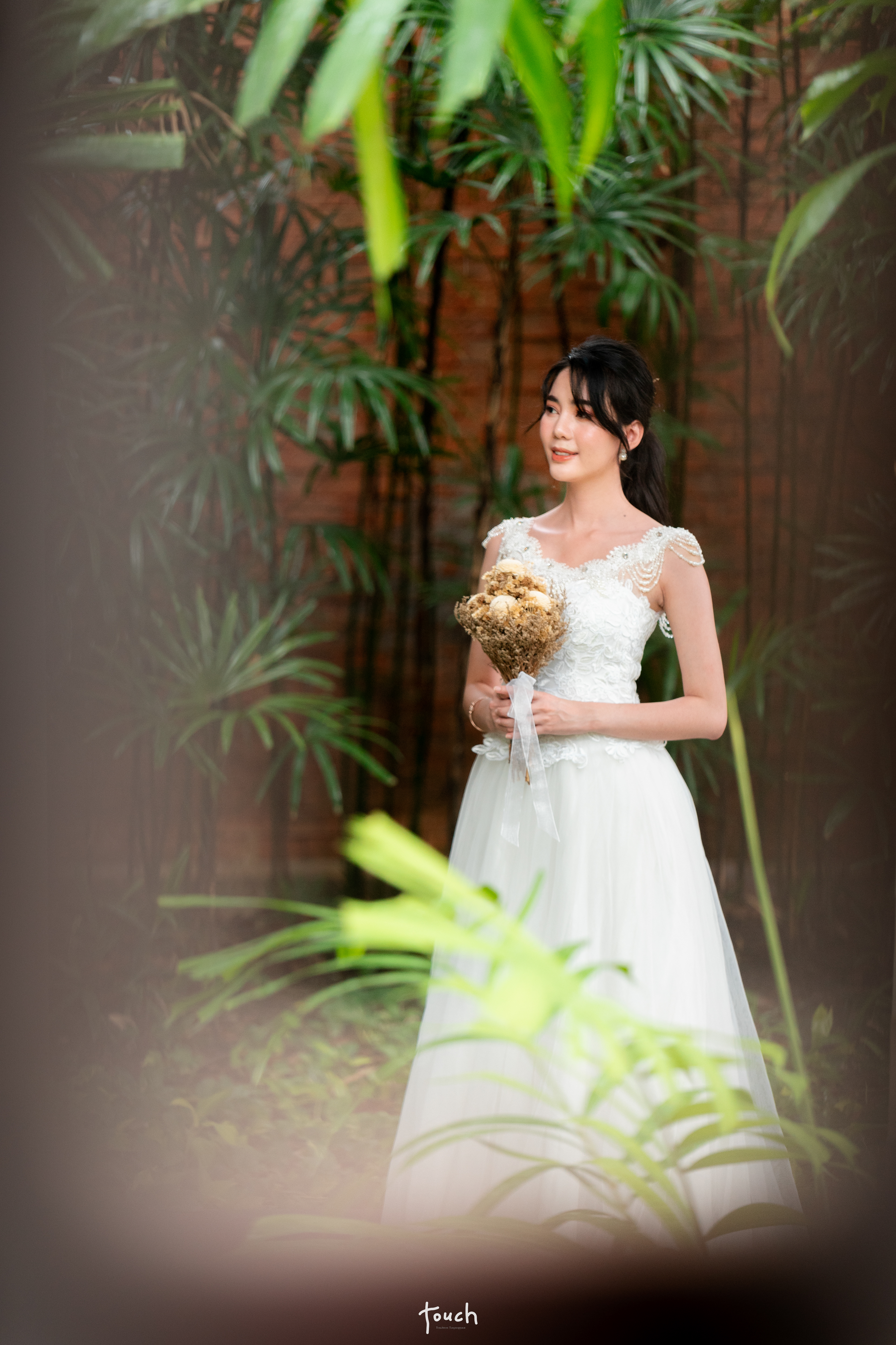 A7ii + Tamron 70-200 f2.8 G2 @Pattara Resort & Spa, Phitsanulok