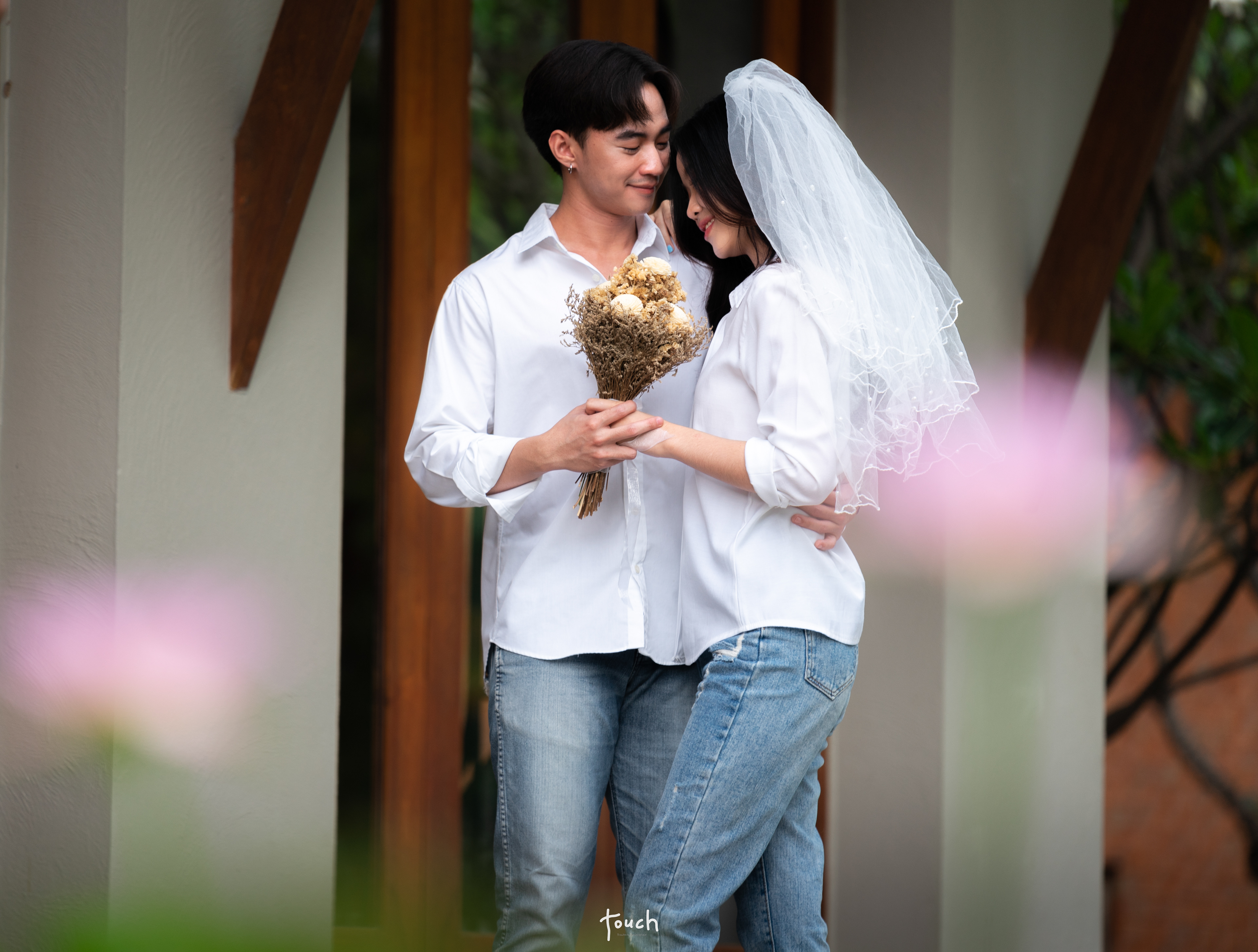 A7ii + Tamron 70-200 f2.8 G2 @Pattara Resort & Spa, Phitsanulok