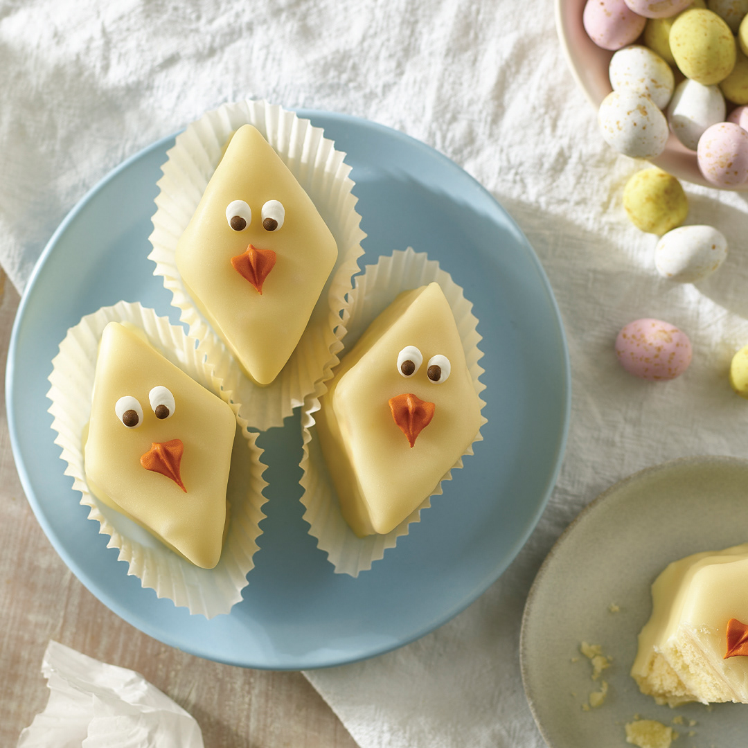 EASTER CHICK LEMON FONDANT FANCIES 1 • £XX • XX cm diameter • XXkg