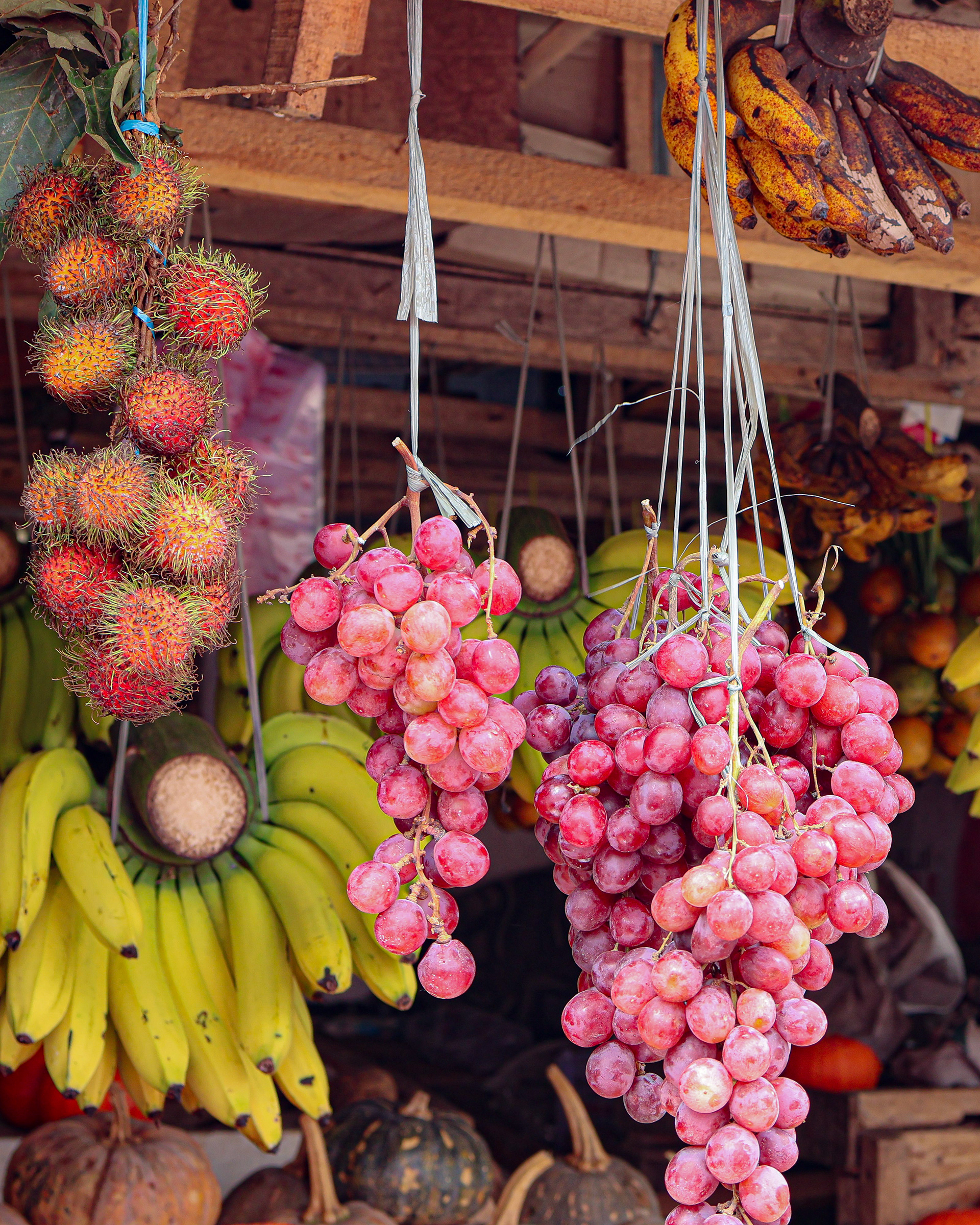 Street vendor fruits
