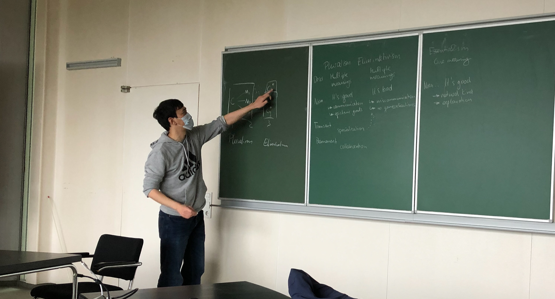 Yafeng Shan in a session on conceptual structure