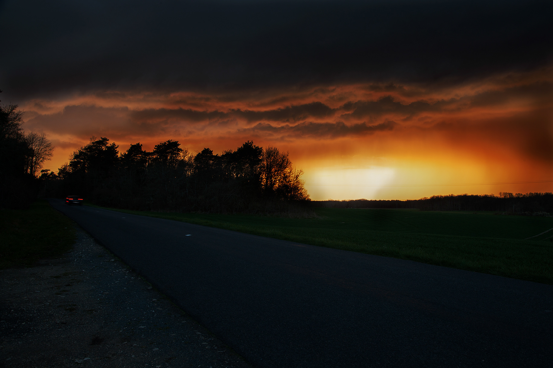 Znamia, Lights Out, 2015, ©samuellecocq