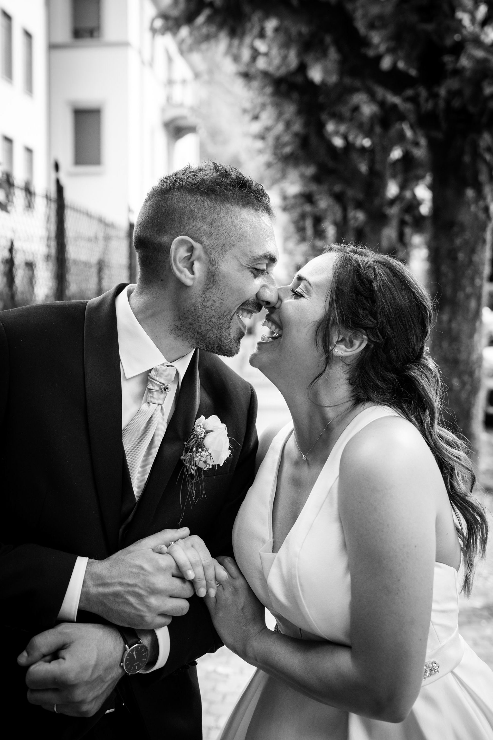 bacio sposi a bergamo