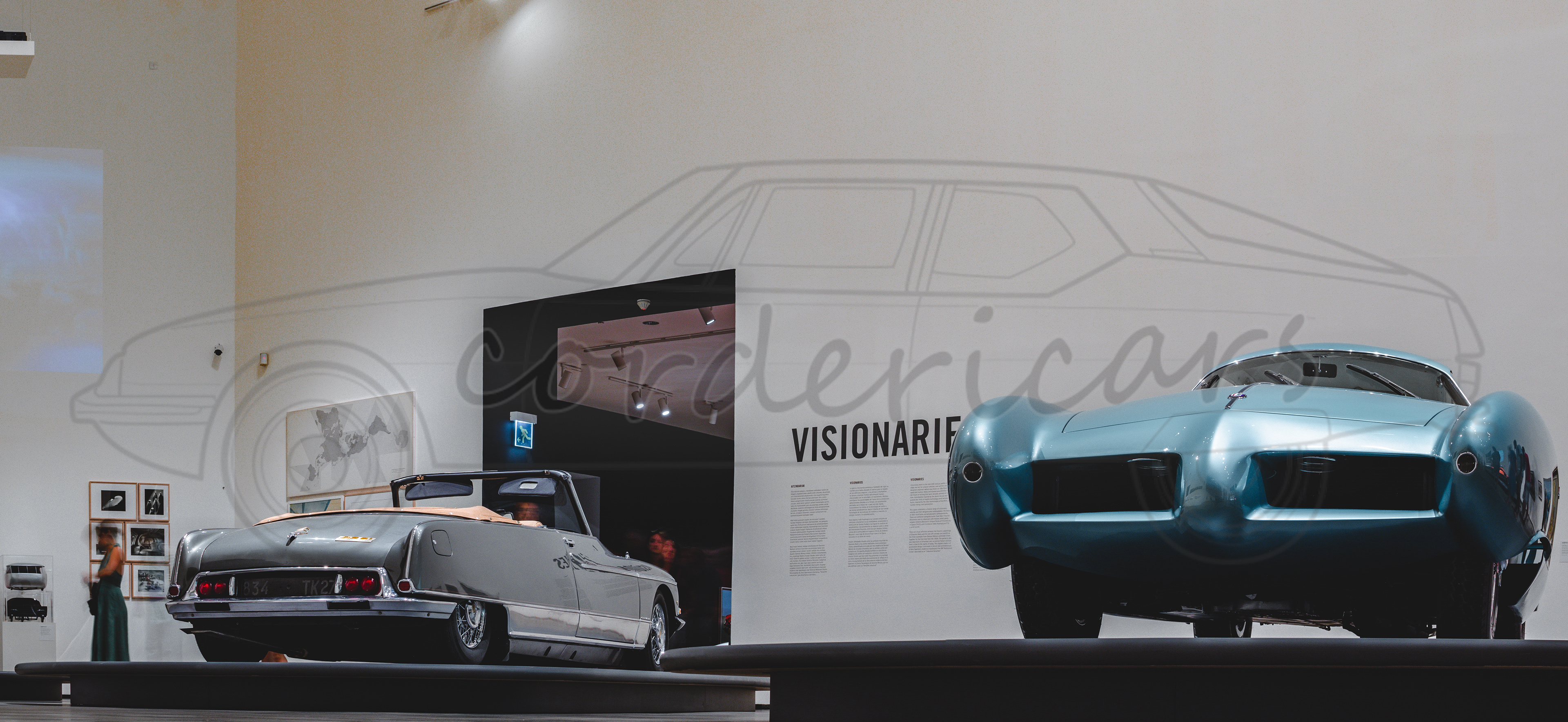 Citroen DS and Lancia Stratos Zero