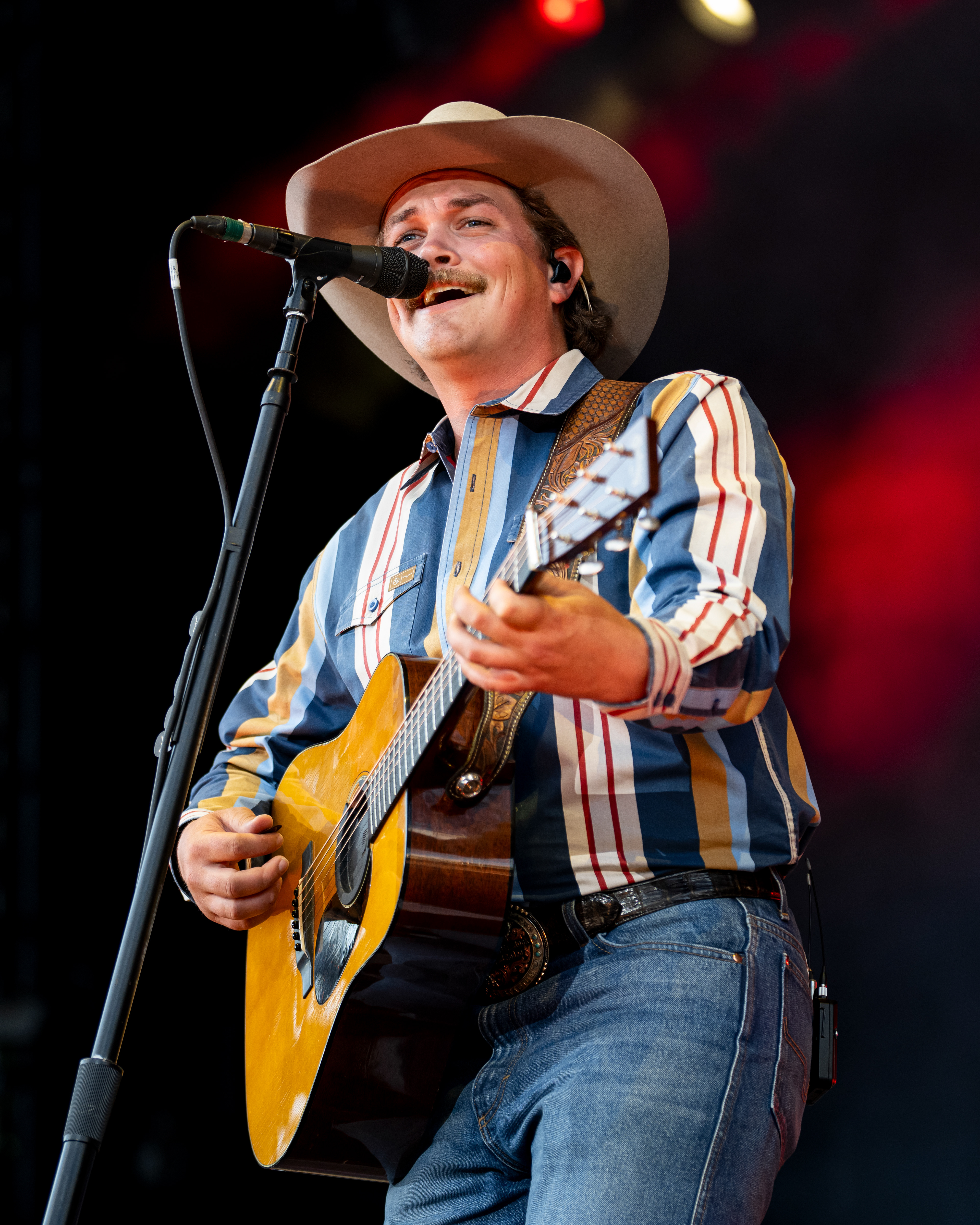 August 15, 2026, Boston, MA: Zach Top performs during Chris Stapleton’s All-American Road Show Tour for the 2026 Nucar Fenway Concert Series presented by Wasabi Technologies at Fenway Park in Boston, Massachusetts Saturday, August 15, 2026. (Photo by Aiden Shertzer/Boston Red Sox)